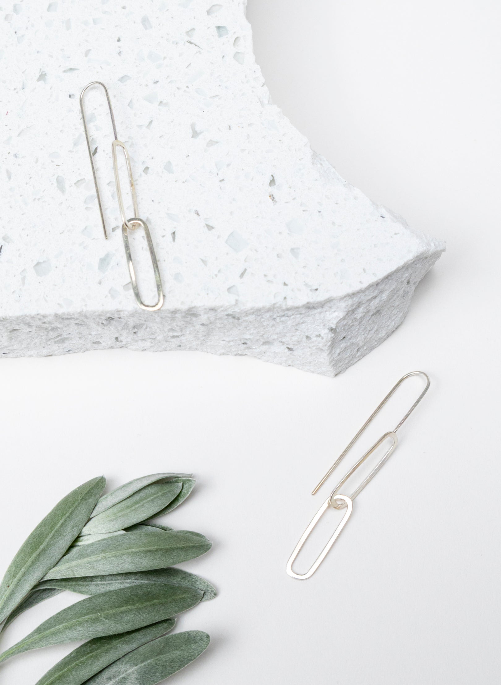 Sharp Oval Link Chain Silver Earrings