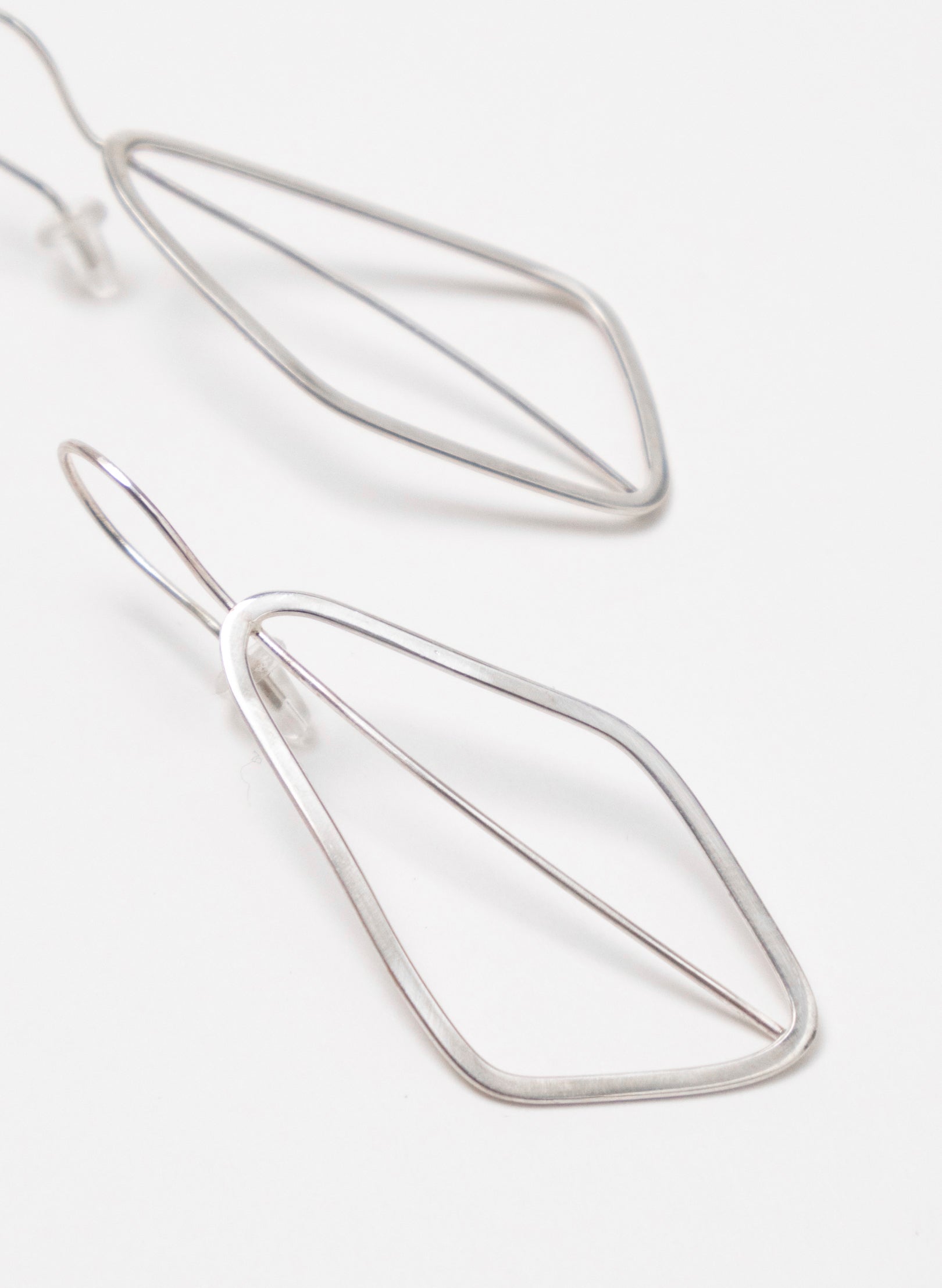 Plain Leaf Earring