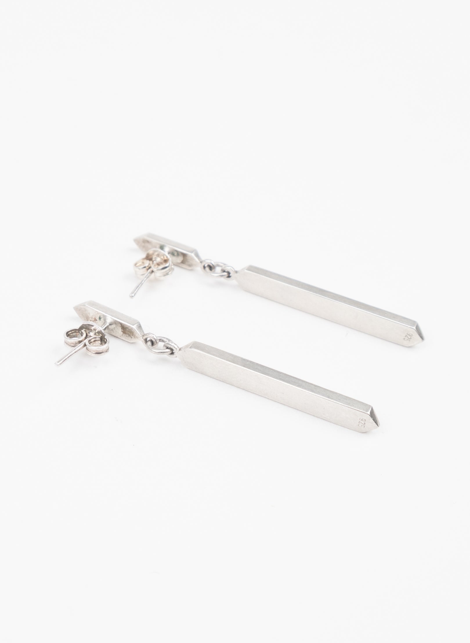 Duo Pillar Studs