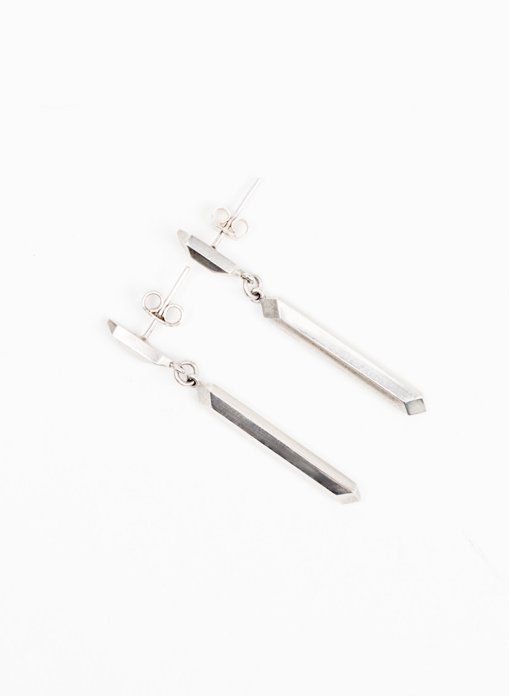 Duo Pillar Studs