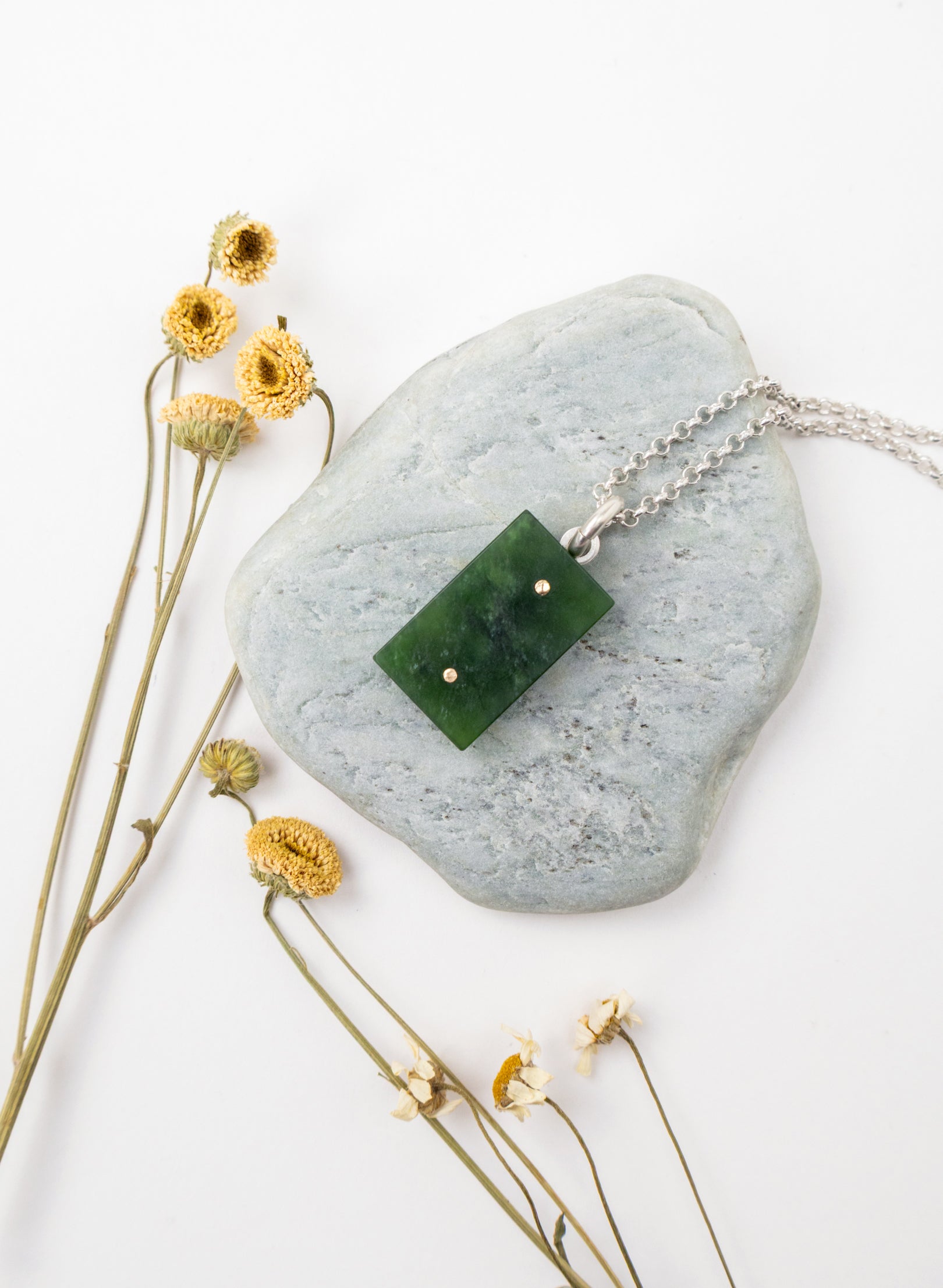Pounamu Pinned Pendant