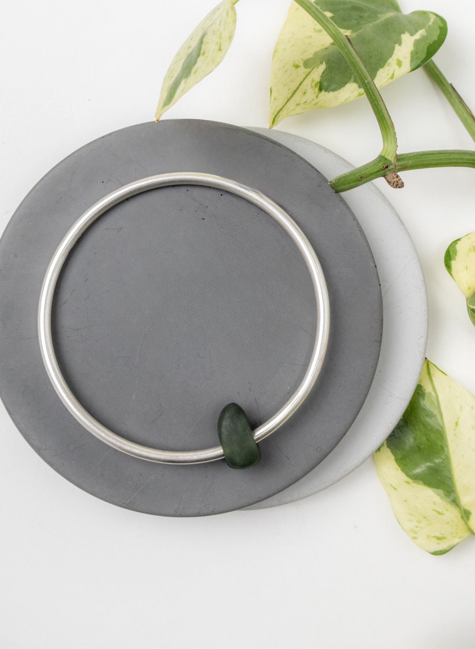 Pebble Pounamu Bangle Small - 63mm Internal Diameter