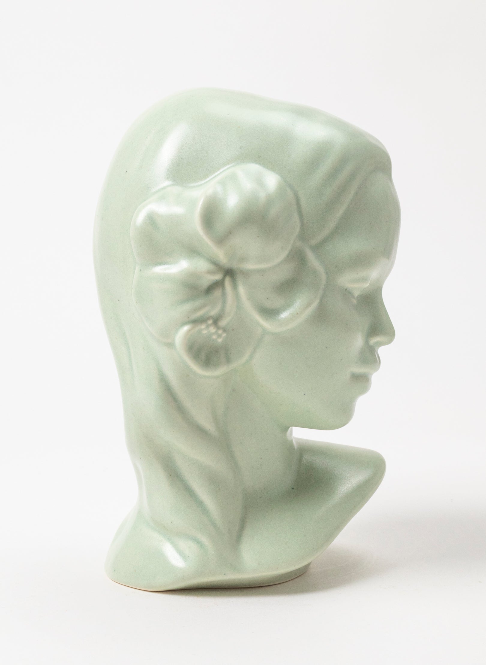 Vahine Porcelain Bust - Pistachio