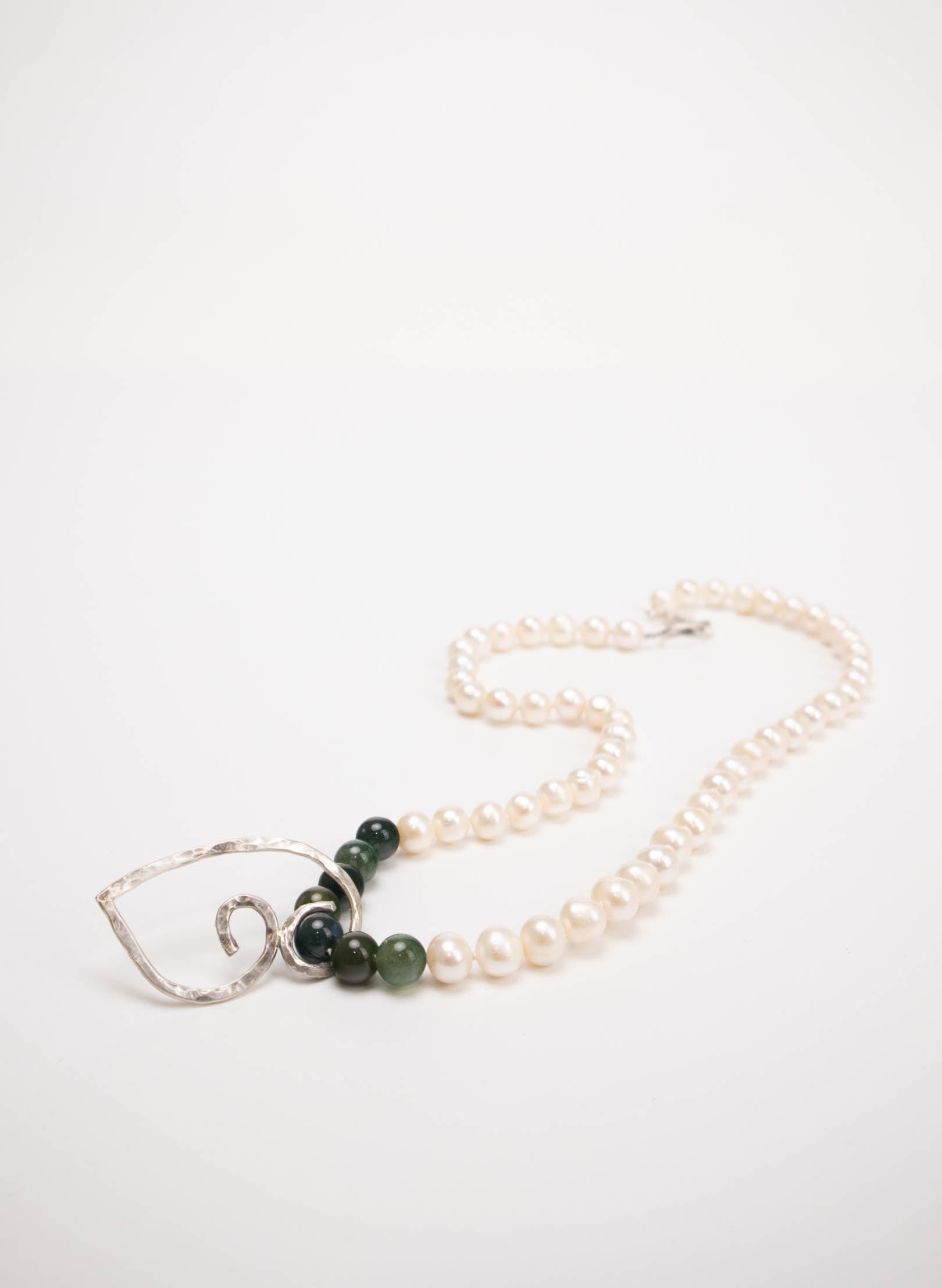 "Love Ya" - Pearl Necklace