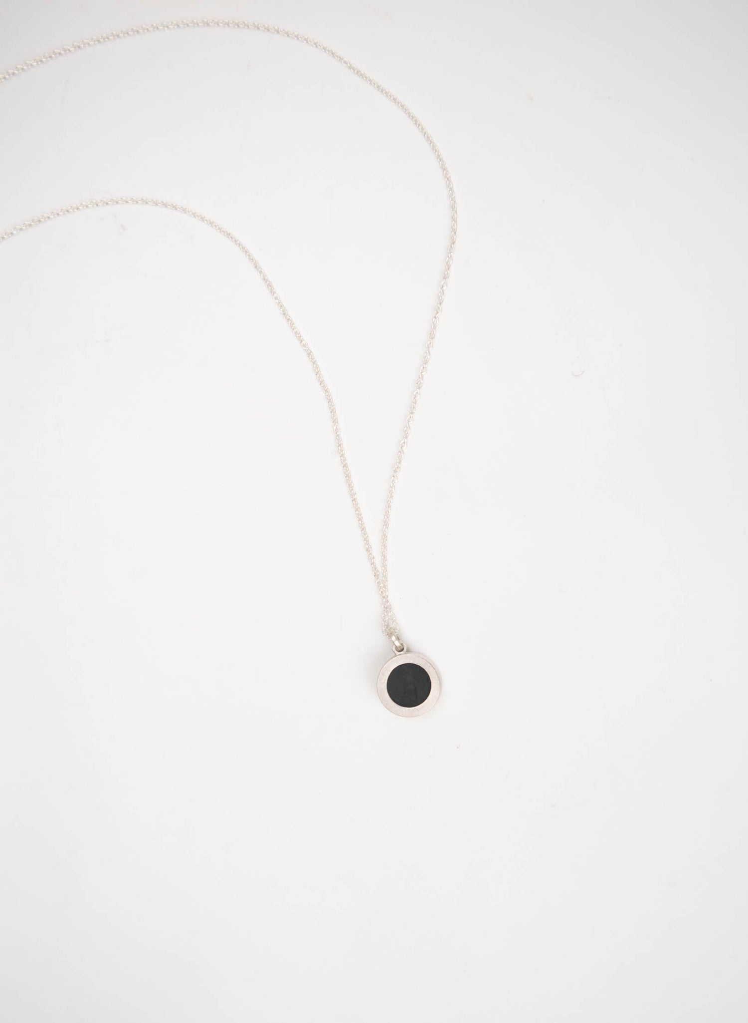 Medium Caim Pendant - Pounamu