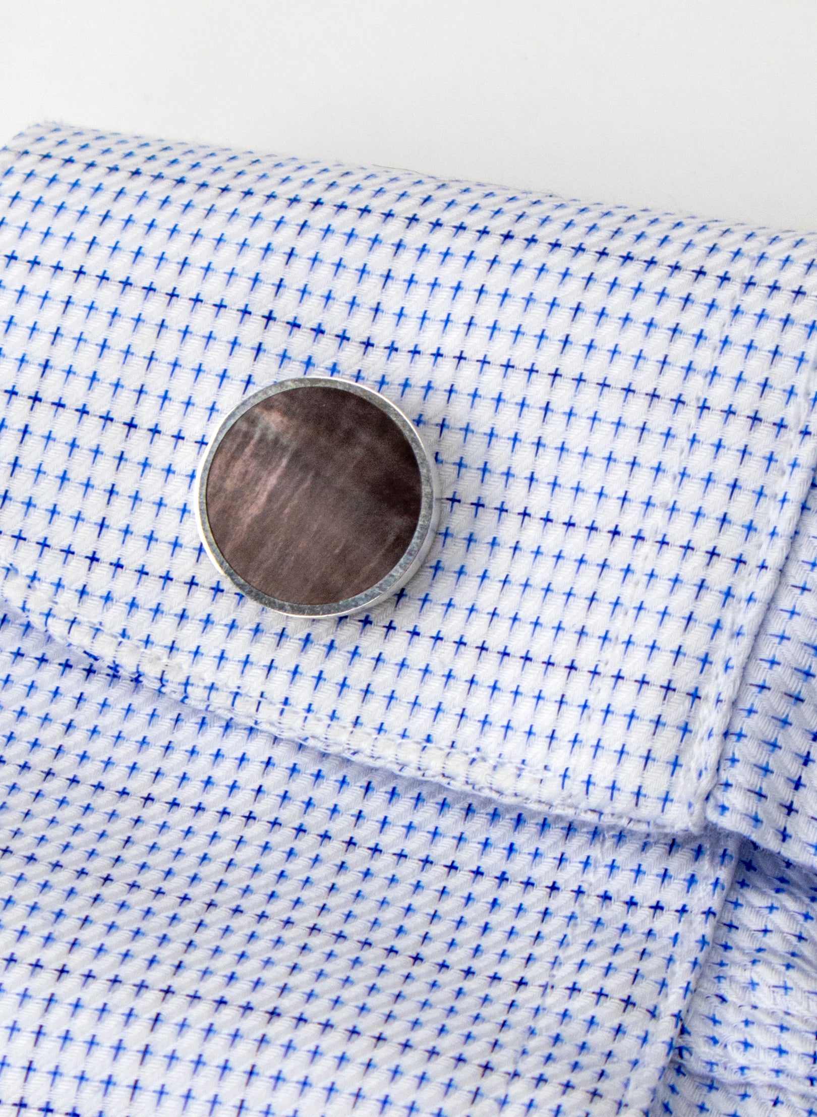 Disc Cufflinks - Black Lipped and Sterling Silver
