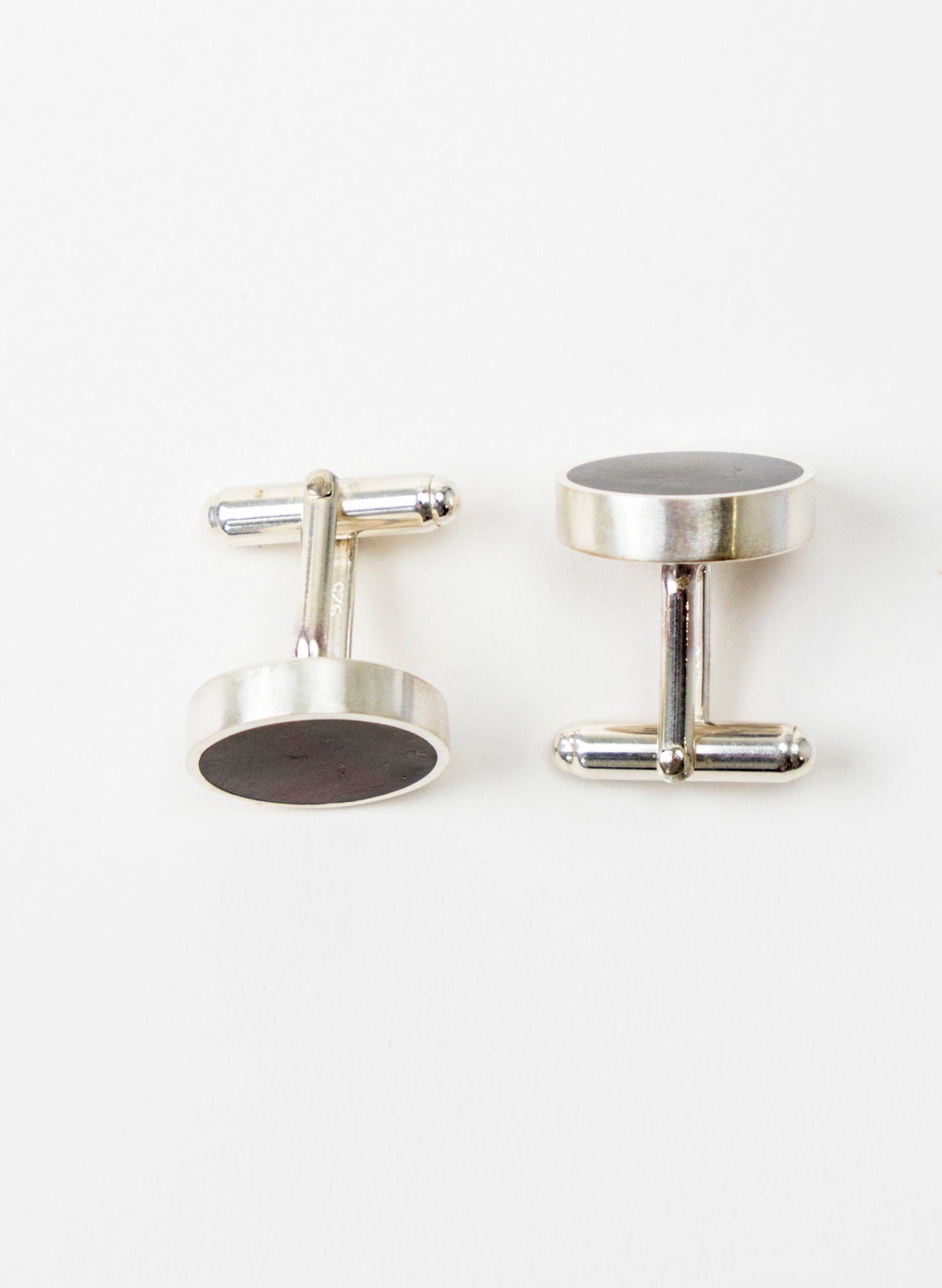 Disc Cufflinks - Black Lipped and Sterling Silver