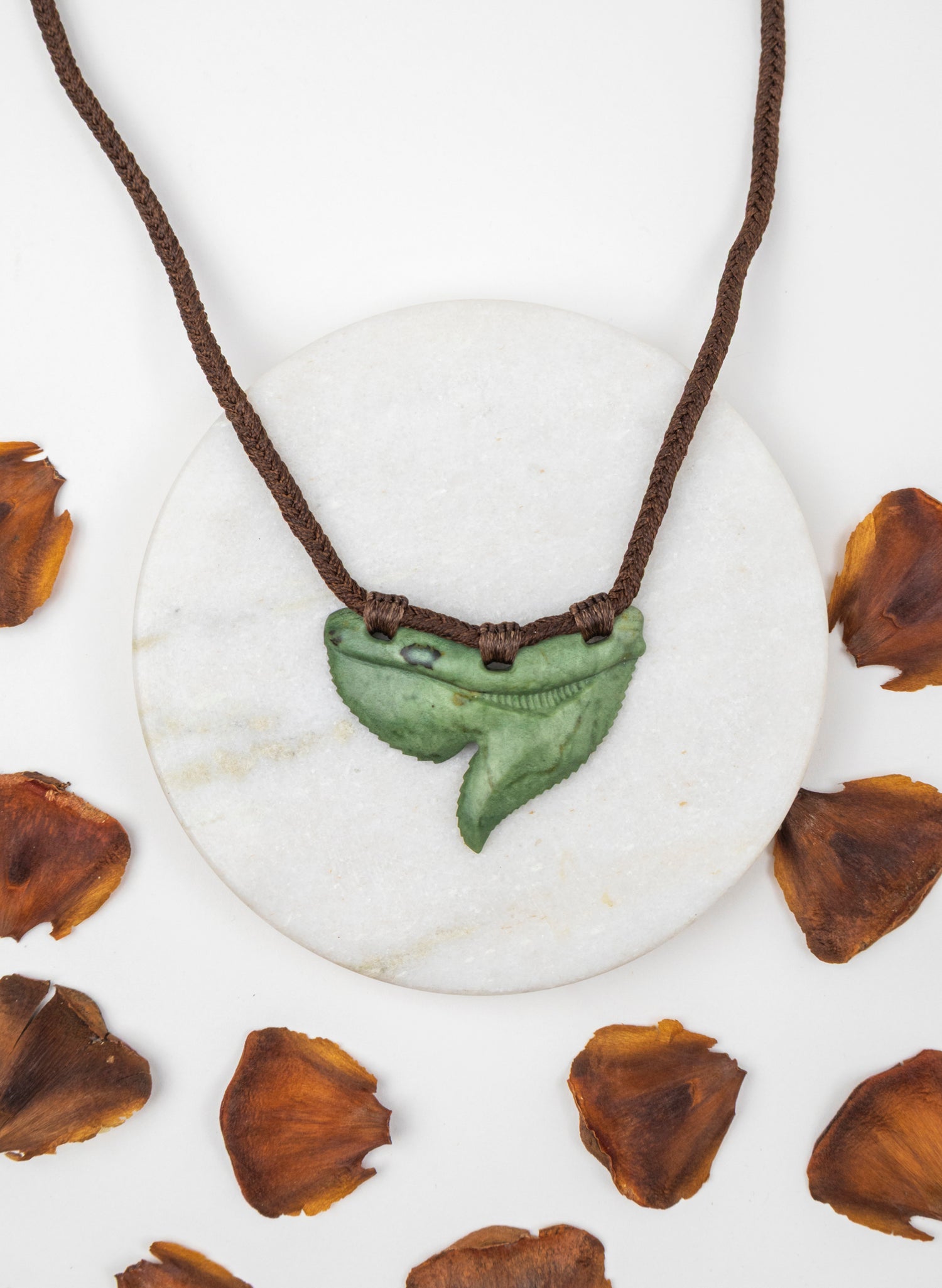 Kawakawa Pounamu Tiger Shark Niho Necklace