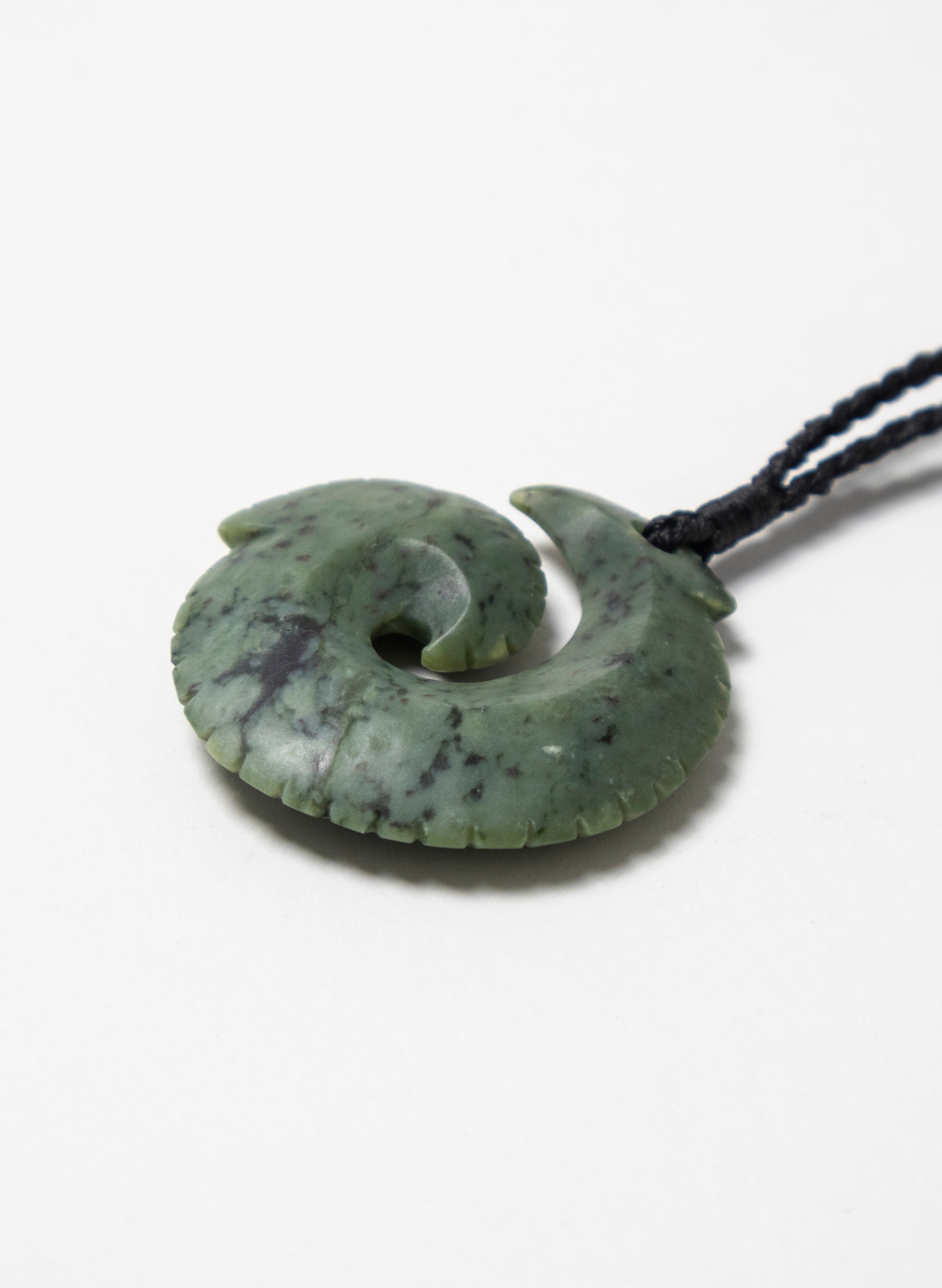 Pounamu Circle Matau
