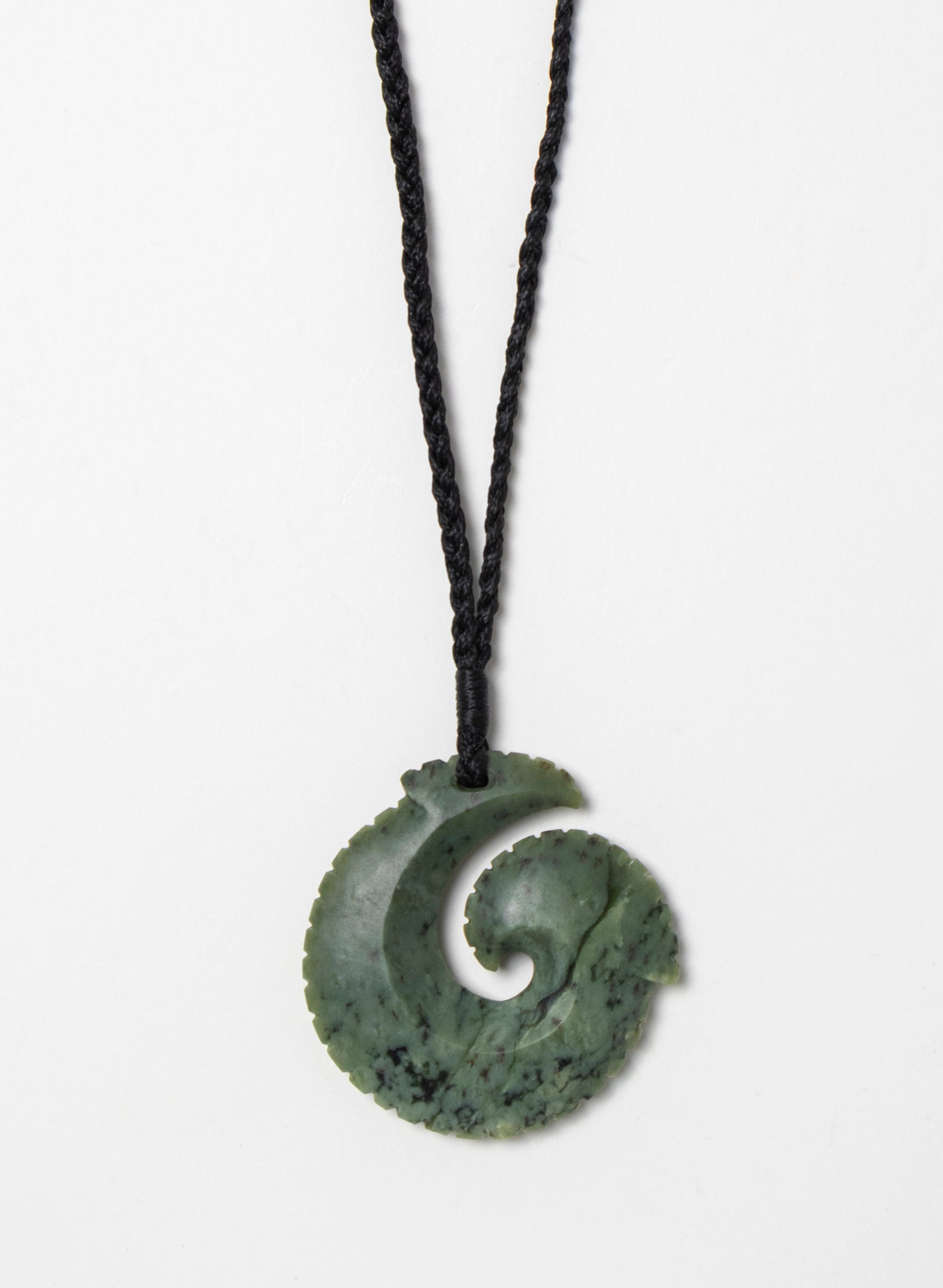 Pounamu Circle Matau
