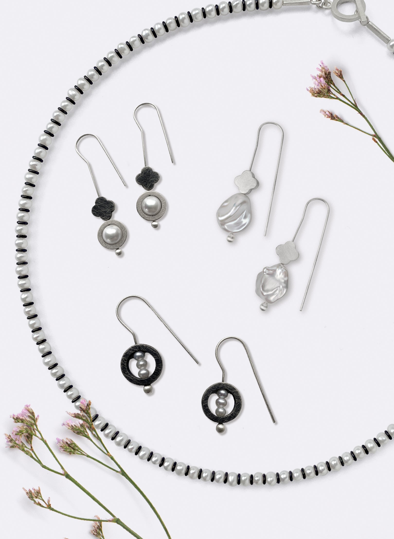 Contrast White - Necklace