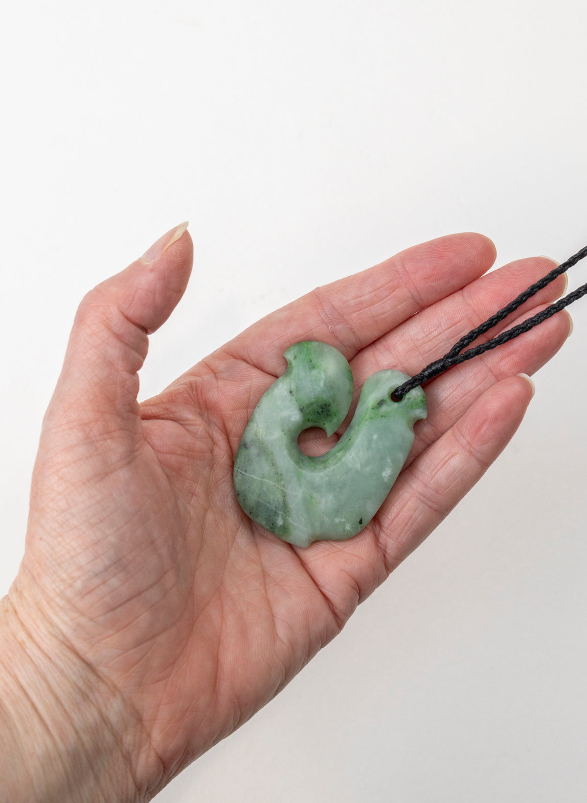 Pounamu Hei Matau