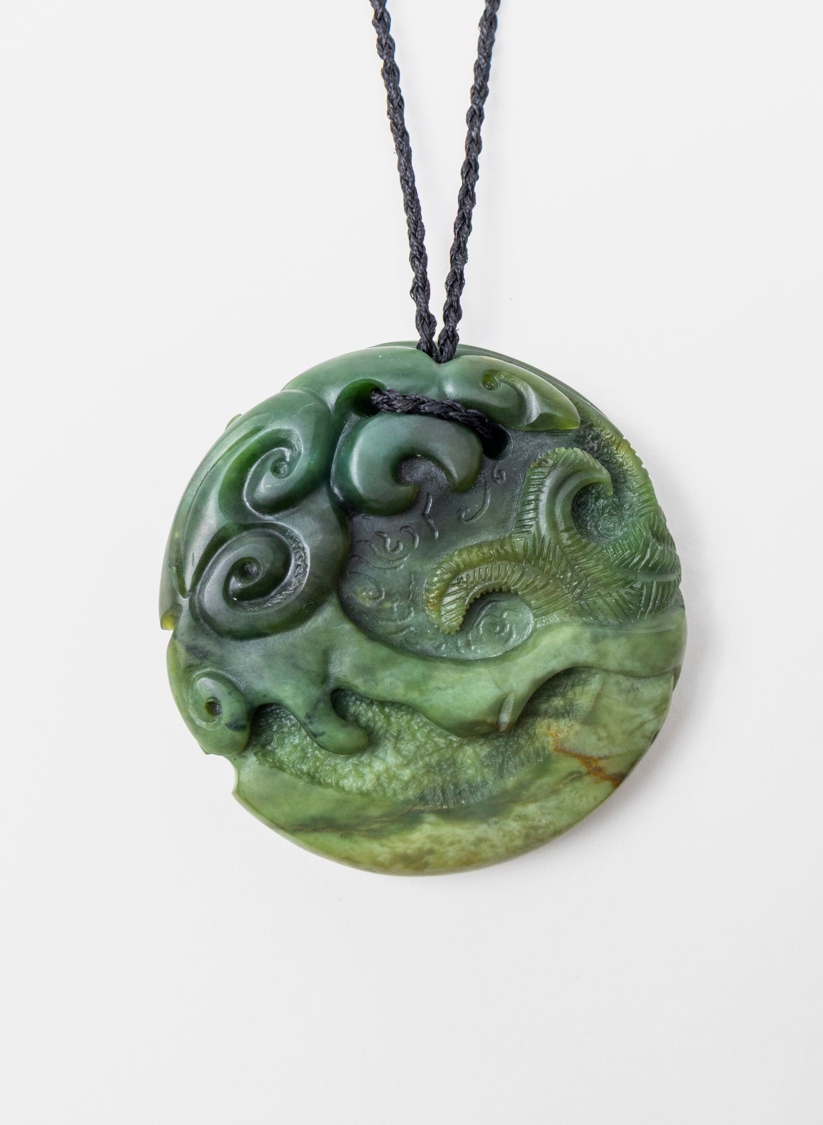 Pounamu Pendant Sculpture