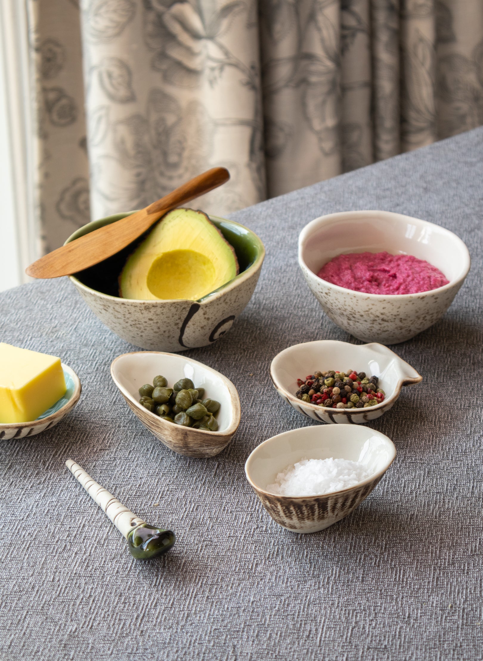 Boxed Set of 3 Shell Dipping Bowls - Natural