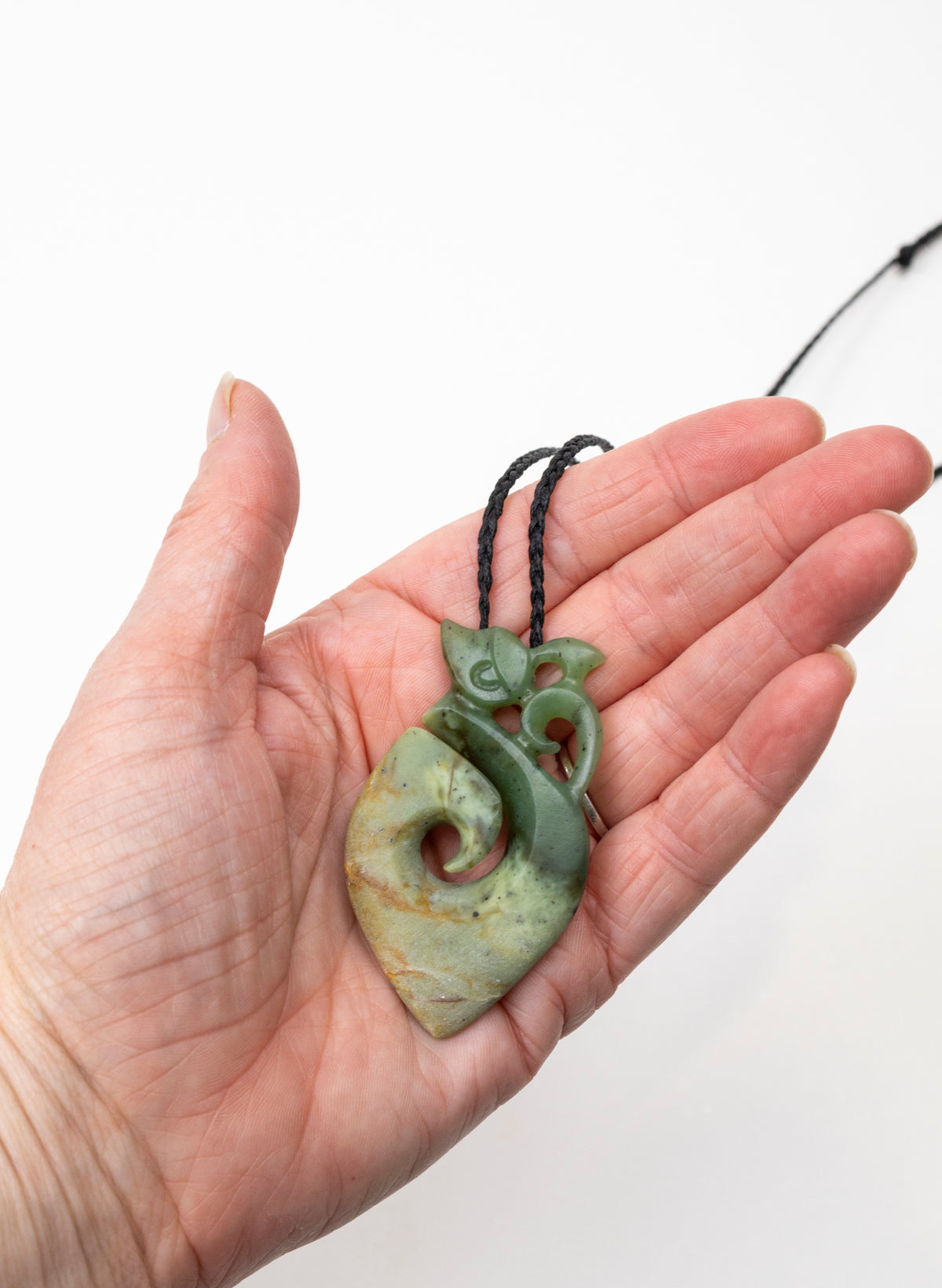 Mania Hei Matau Pounamu Pendant