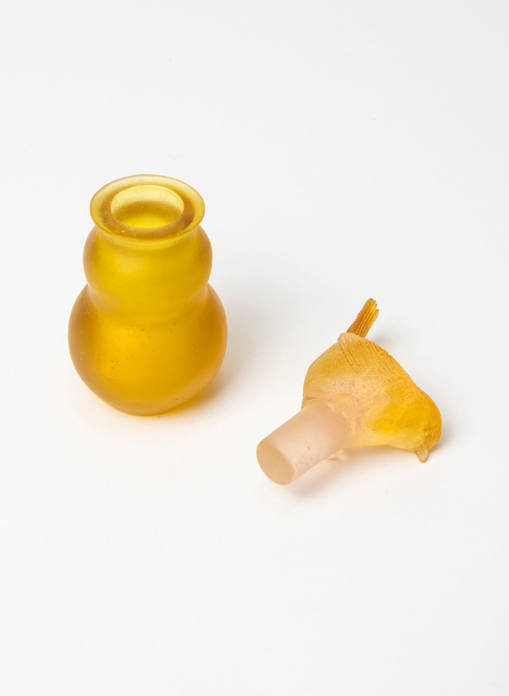 Yellow Fantail and Yellow Cast Glass Sculpture