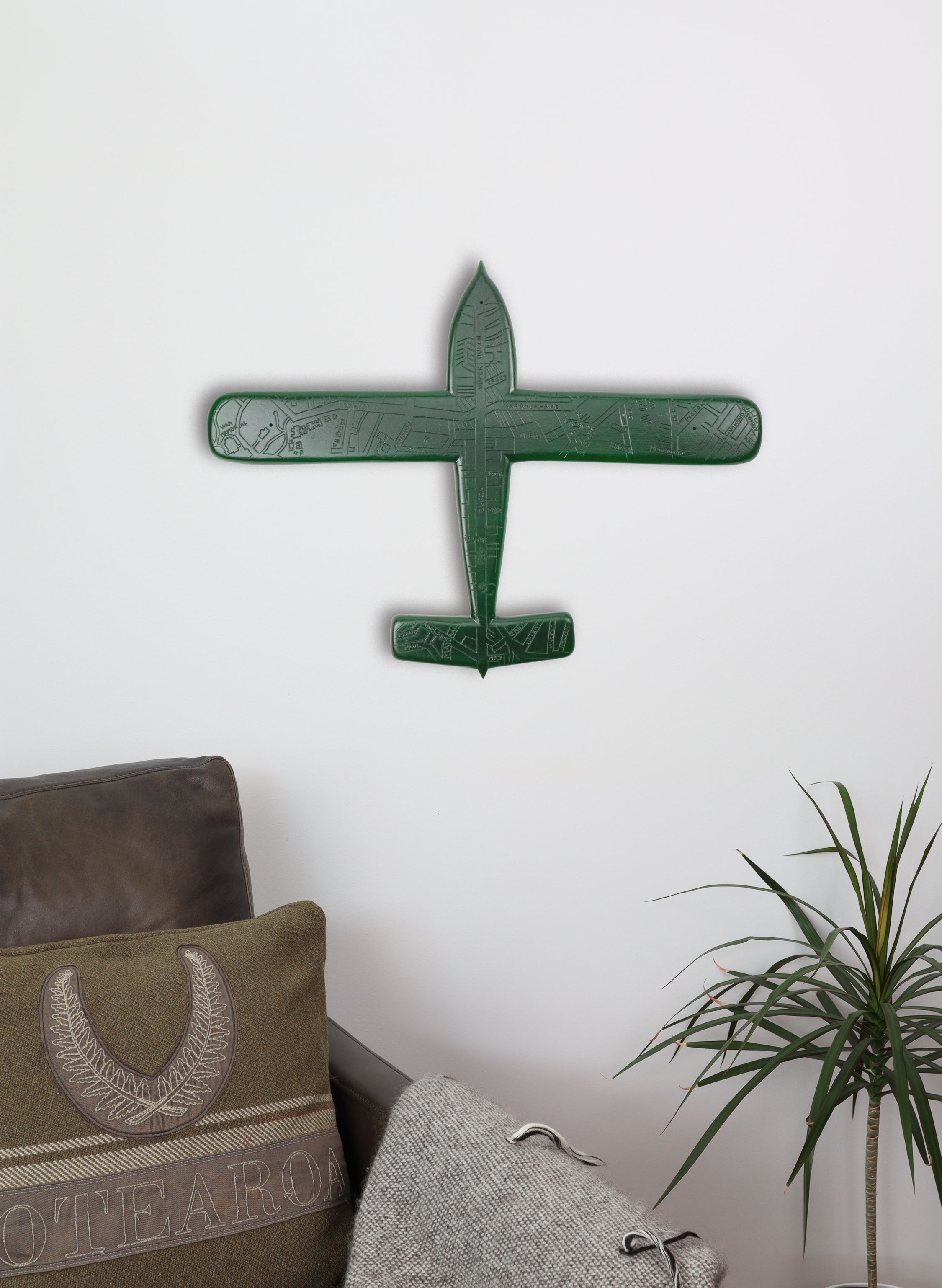 Auckland Resin Plane - Green