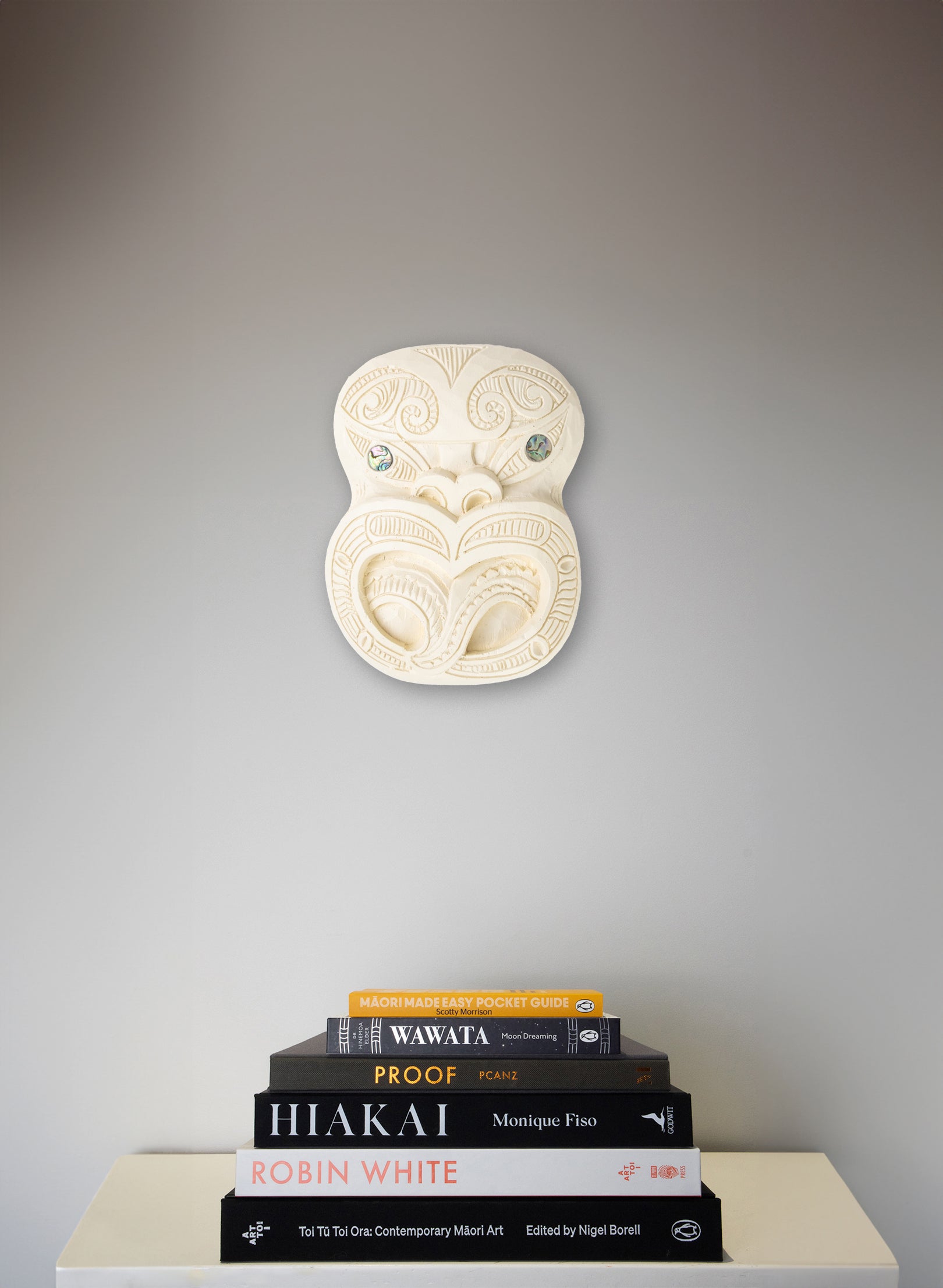 Te Wehi - White