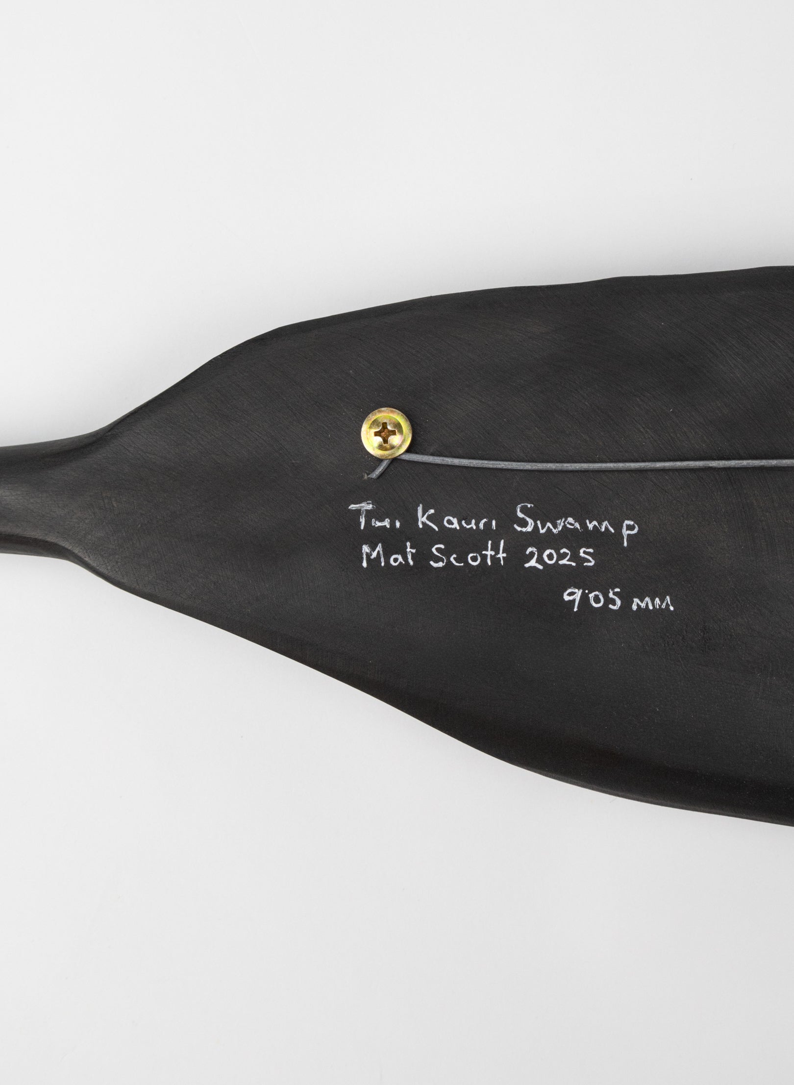 Tui Feather 905mm - Black Swamp Kauri