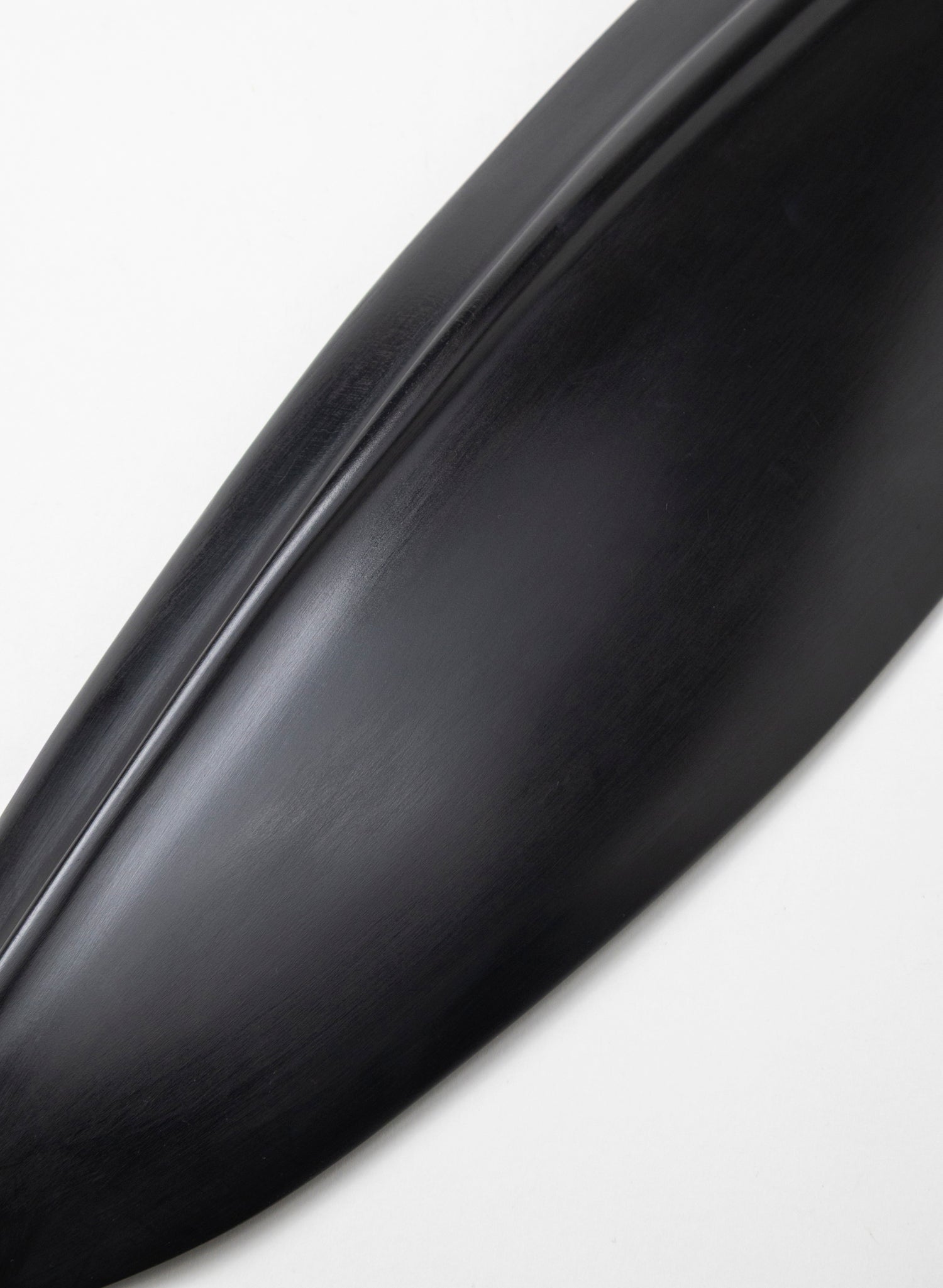 Tūī Feather Swamp Kauri 730mm