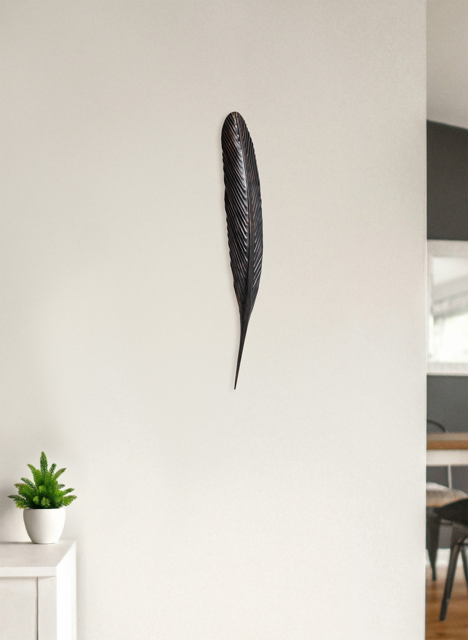 Kārearea Feather Copper 615mm