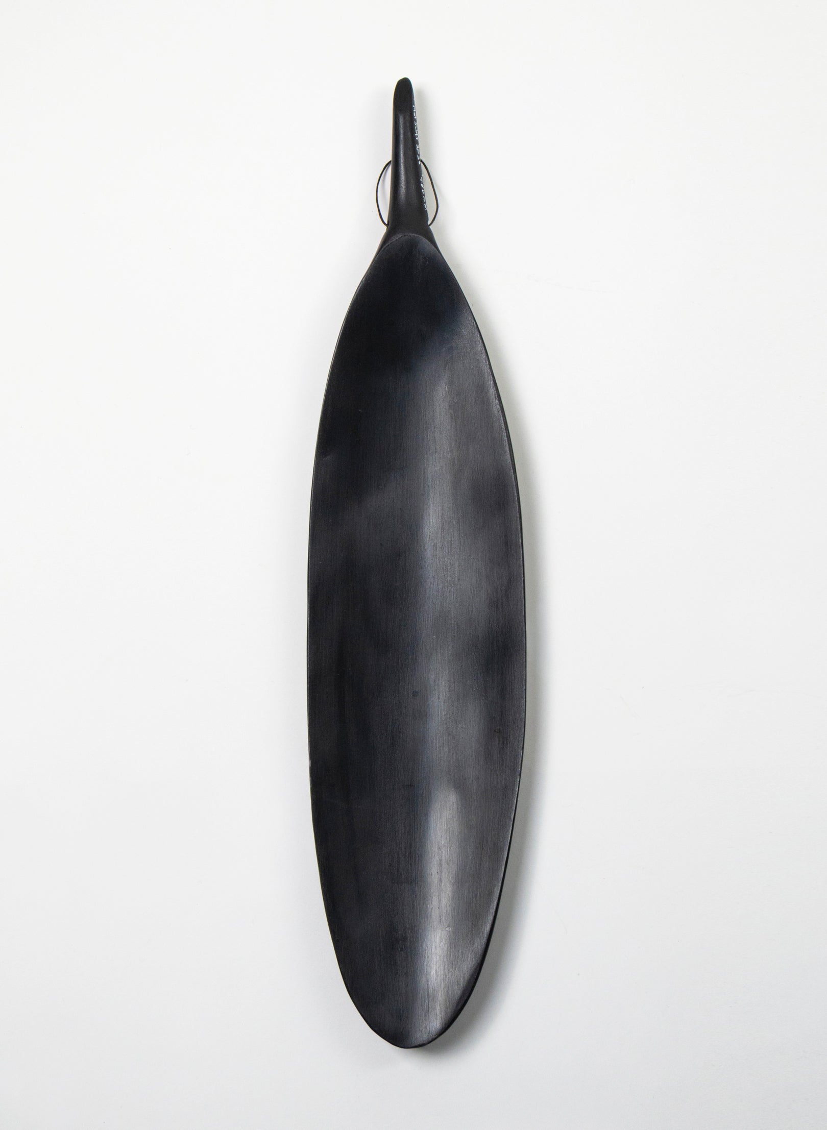 Tūī Feather Swamp Kauri 480mm