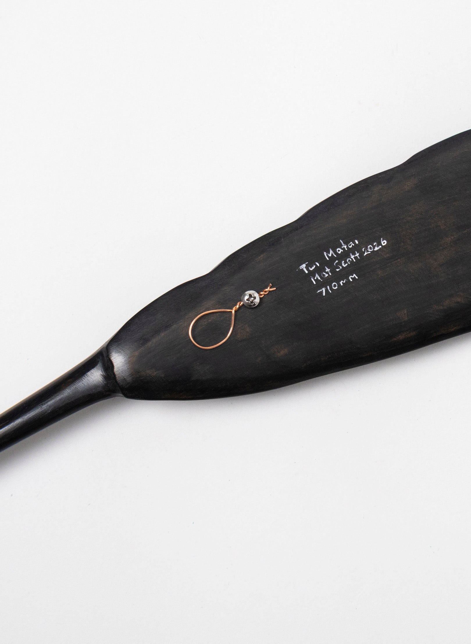 Tūī Mātai Feather 710mm