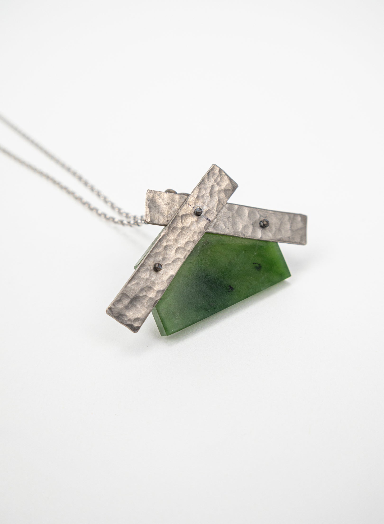 NZ Pounamu Whare & Titanium Necklace