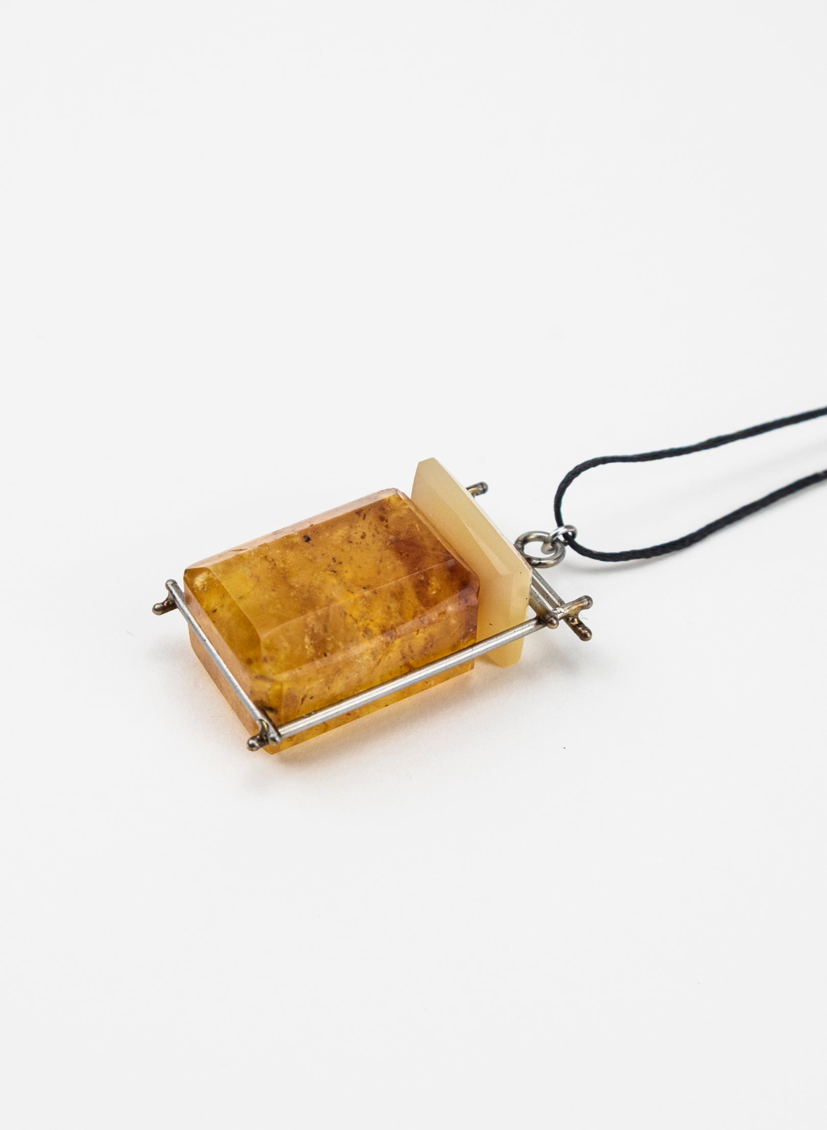 Mother of Pearl, NZ Kauri Gum Necklace