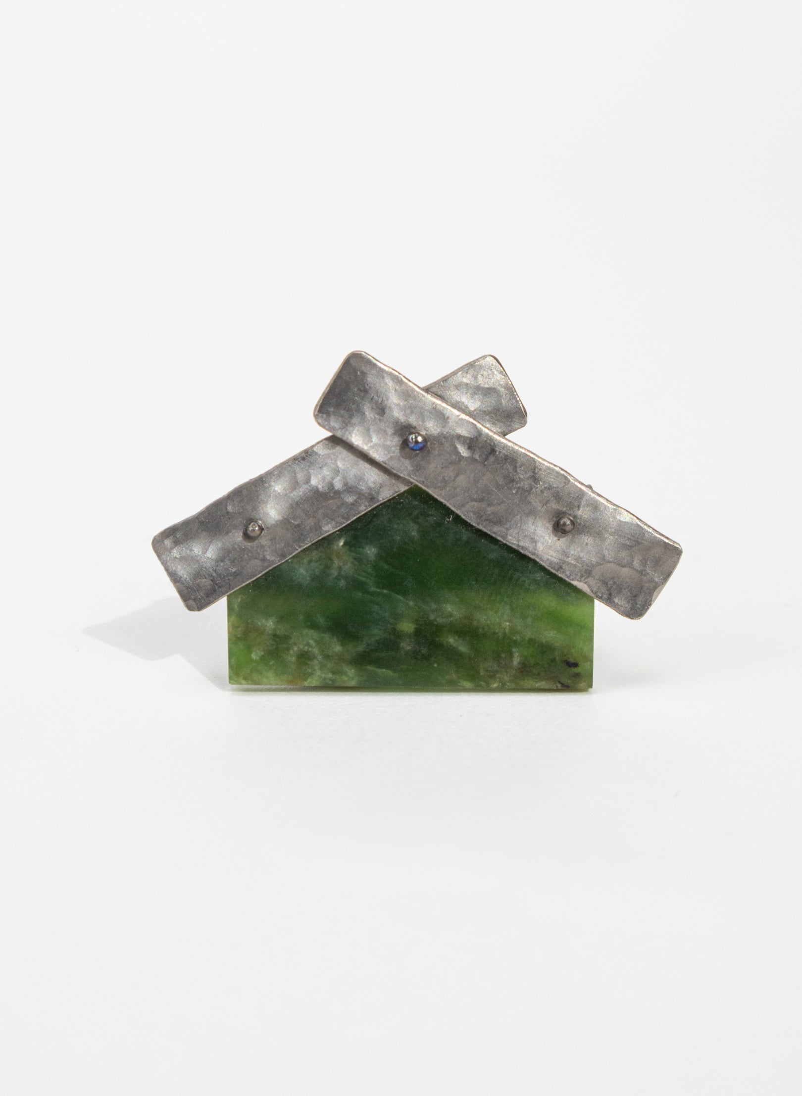 Wharenui Pounamu & Titanium Brooch