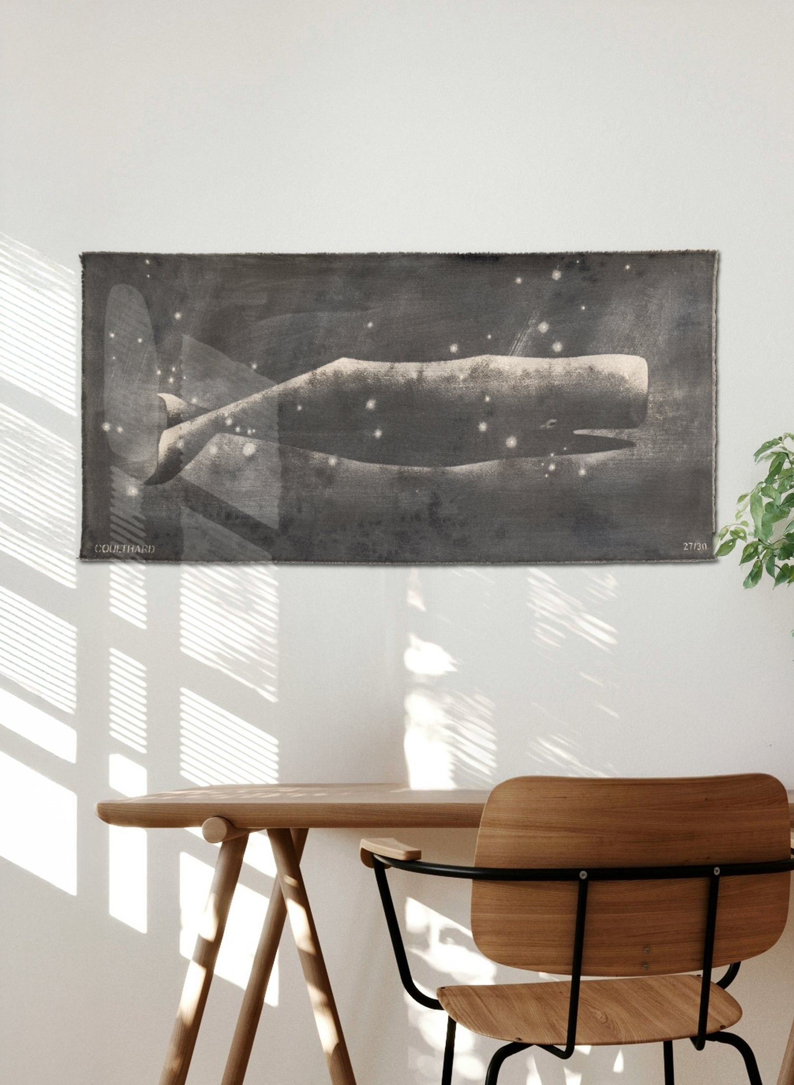 Small Heavy Whale Flag 27/30