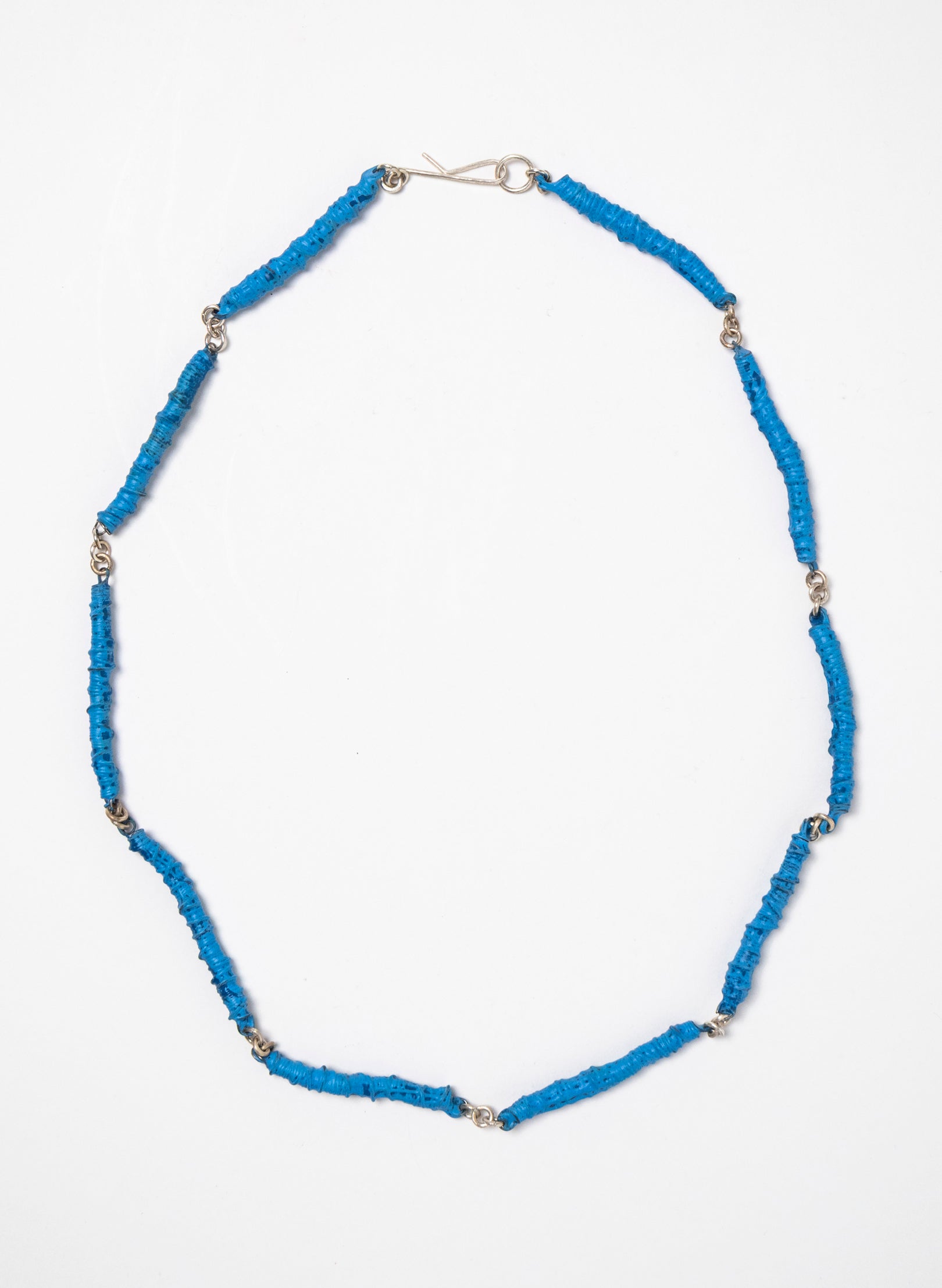 Twist and Tube Small Blue Necklace Necklace