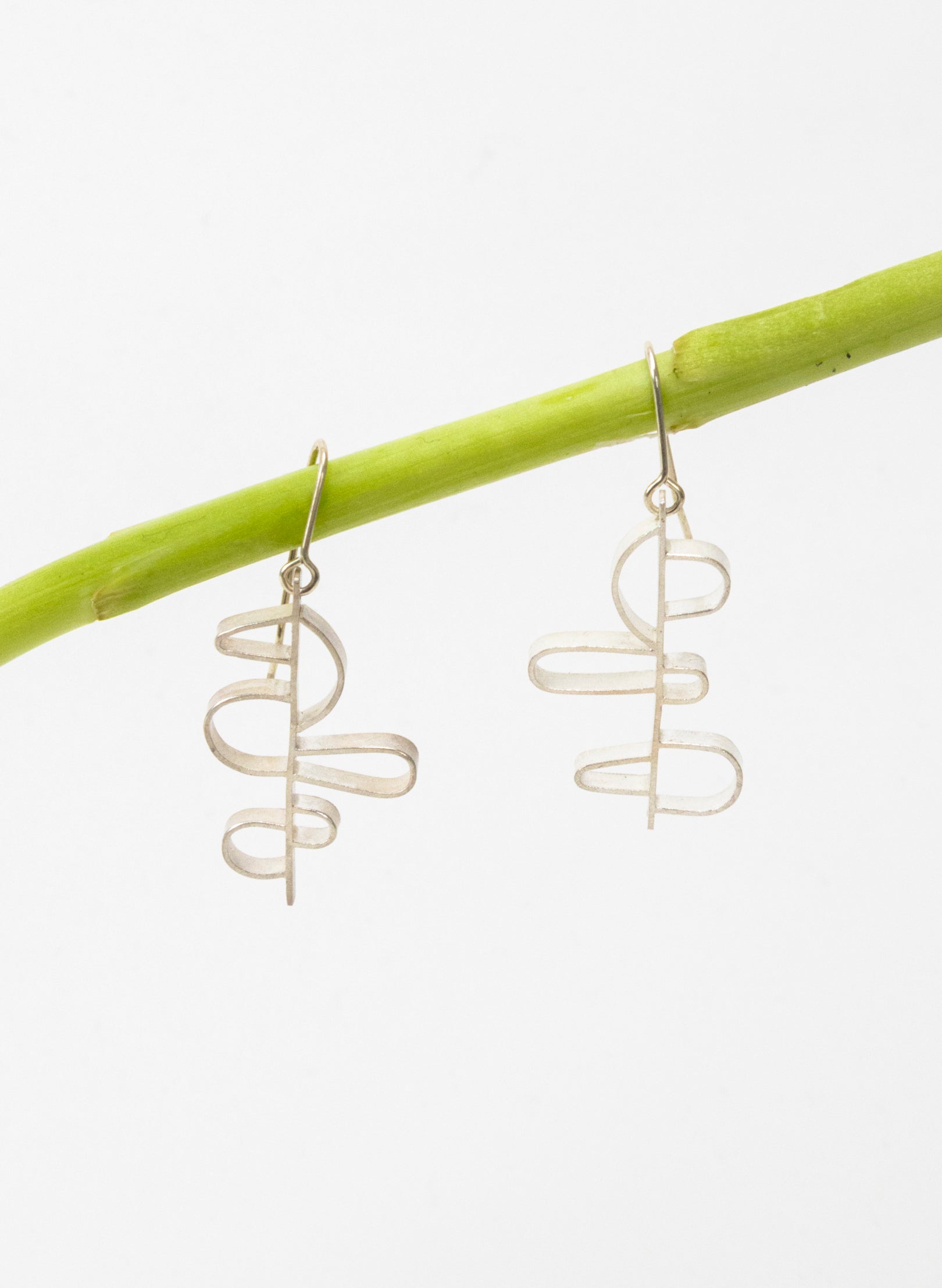 Curved Elements Earrings