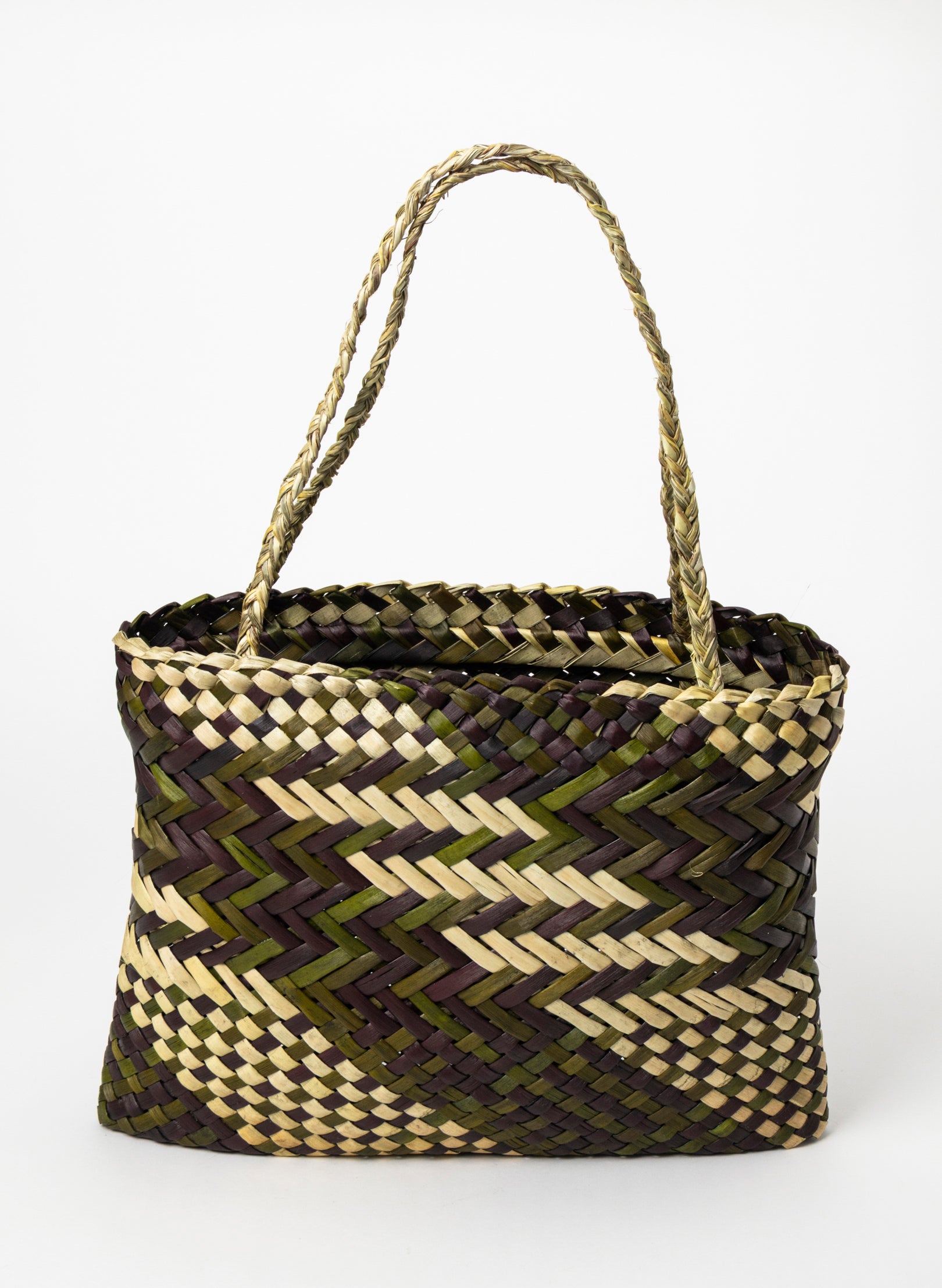 Kete - Black, Green and Natural