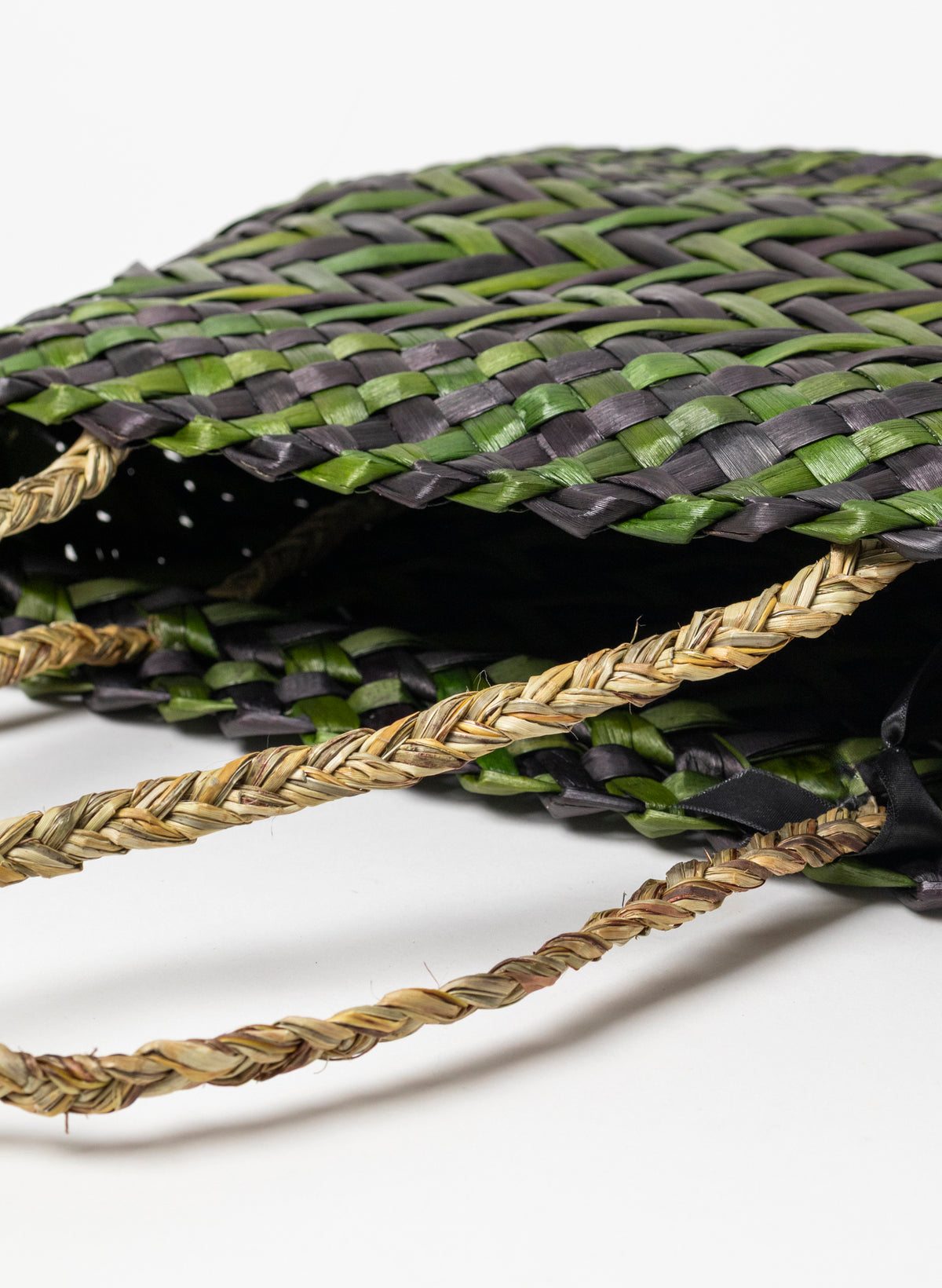 Kete - Green and Black