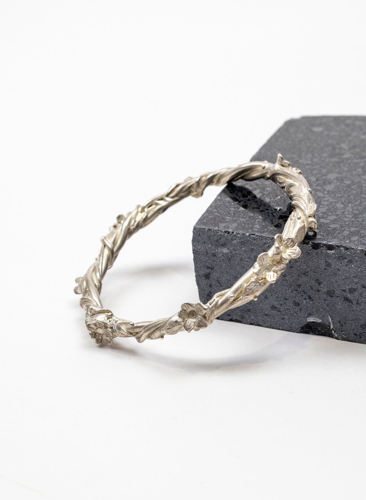 Entwined Flower and Leaf Bangle - Silver