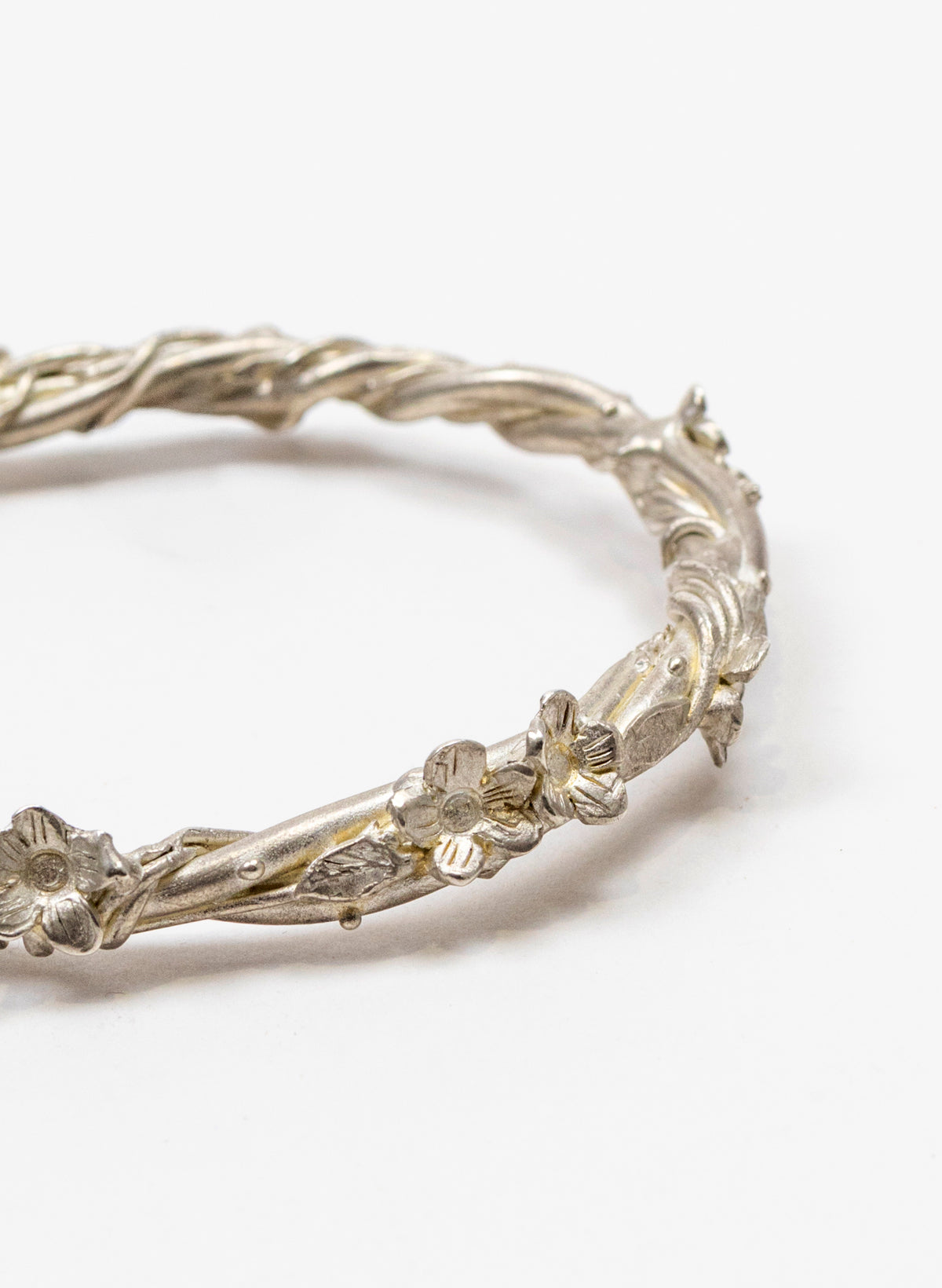 Entwined Flower and Leaf Bangle - Silver