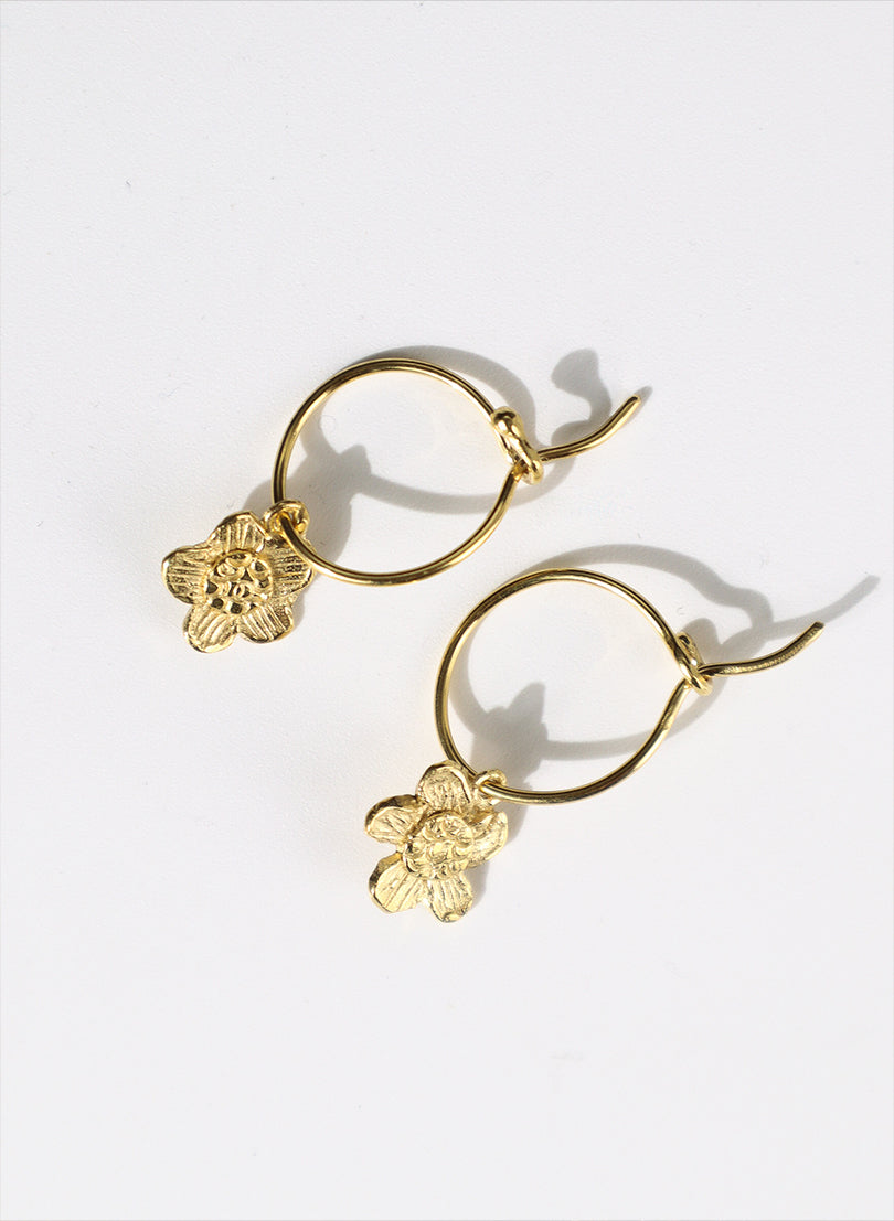 Hoop Earrings with Alpine Daisy Charm