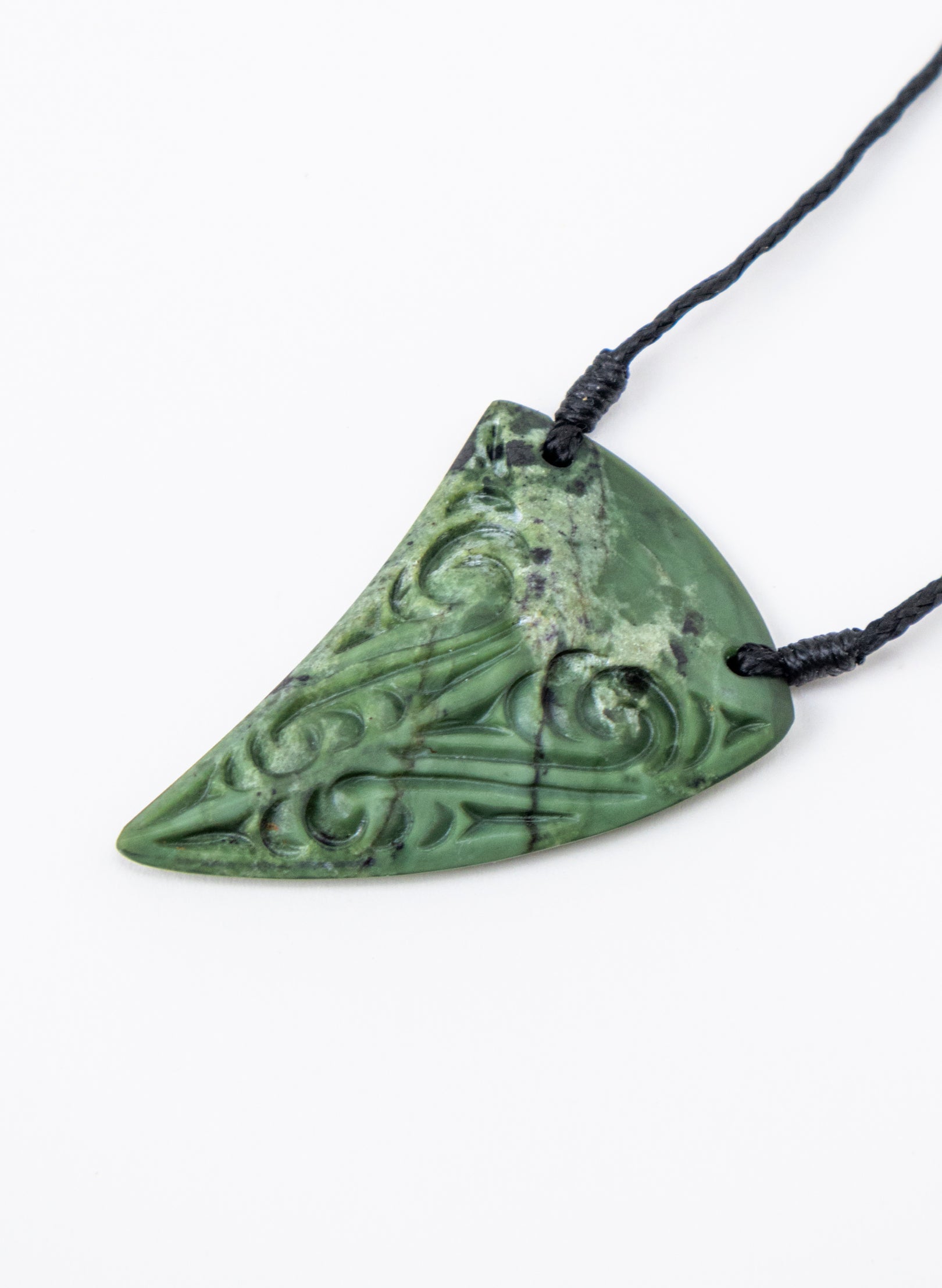 Tooth Shaped Pounamu