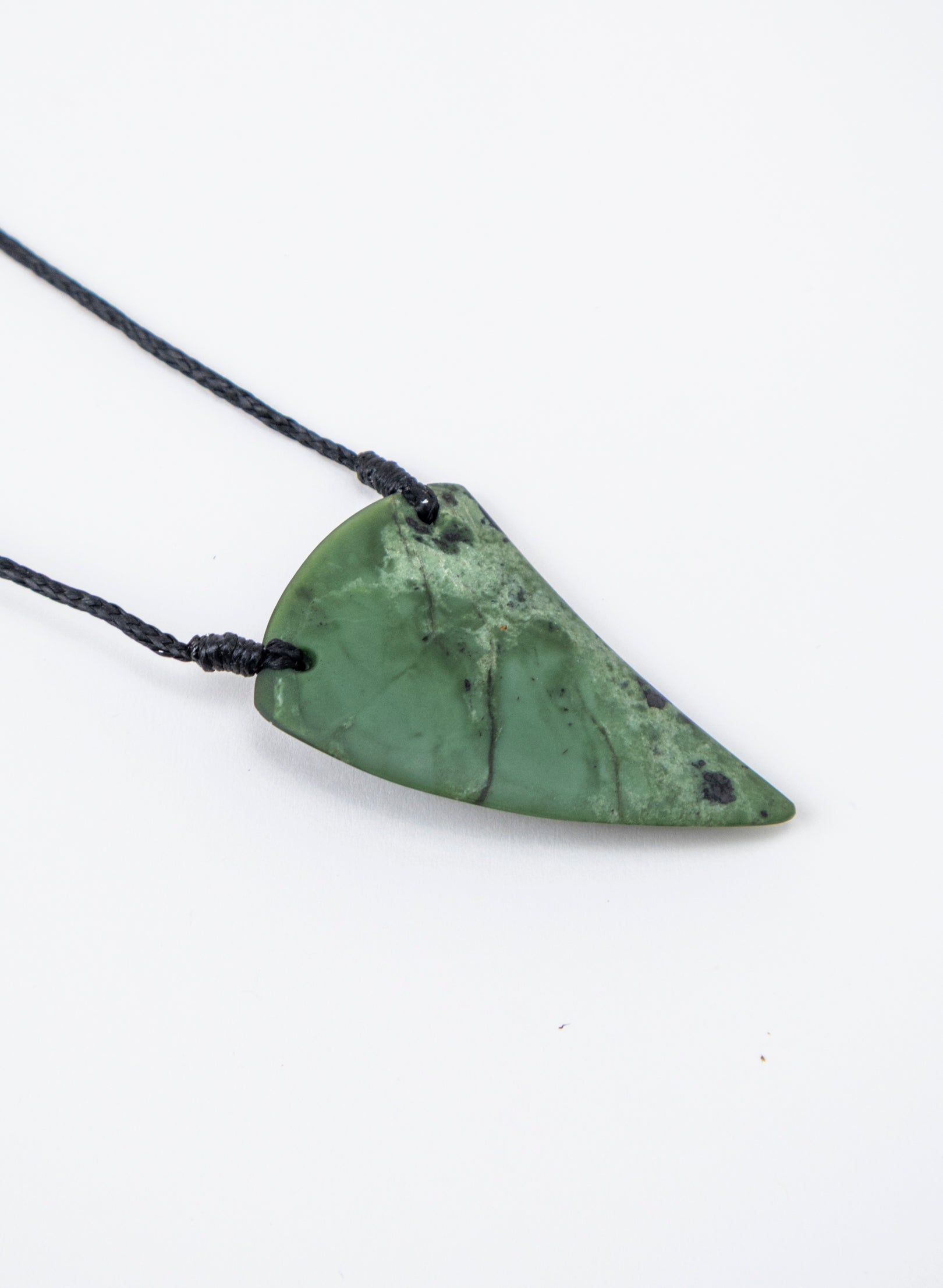 Tooth Shaped Pounamu