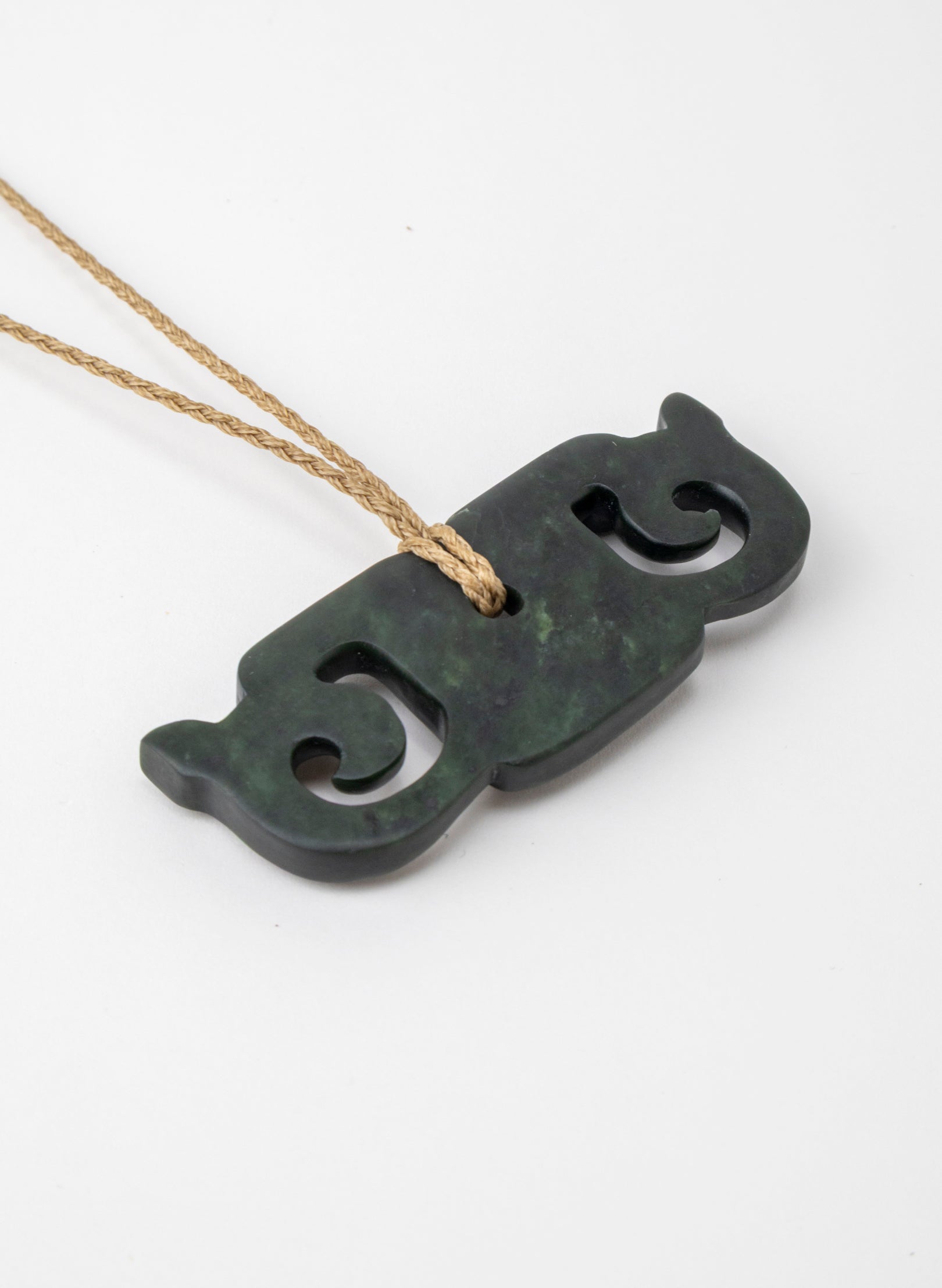 Pounamu Pekapeka