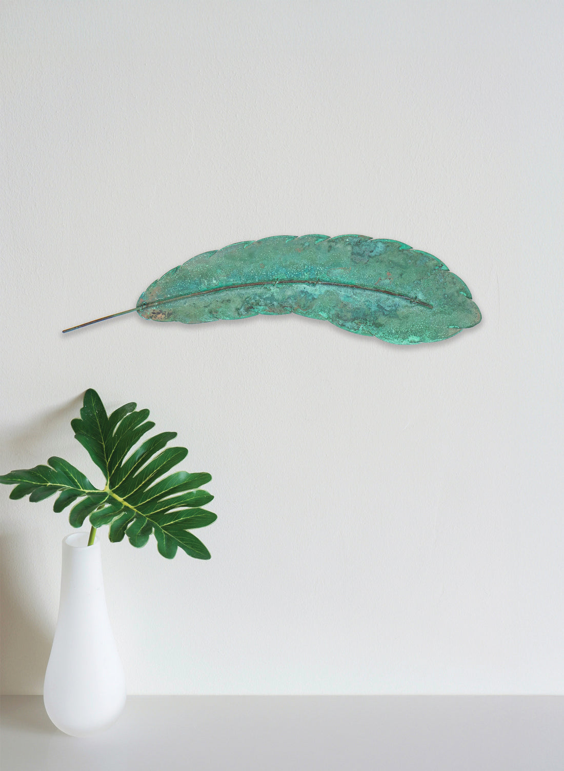 Curved Feather
