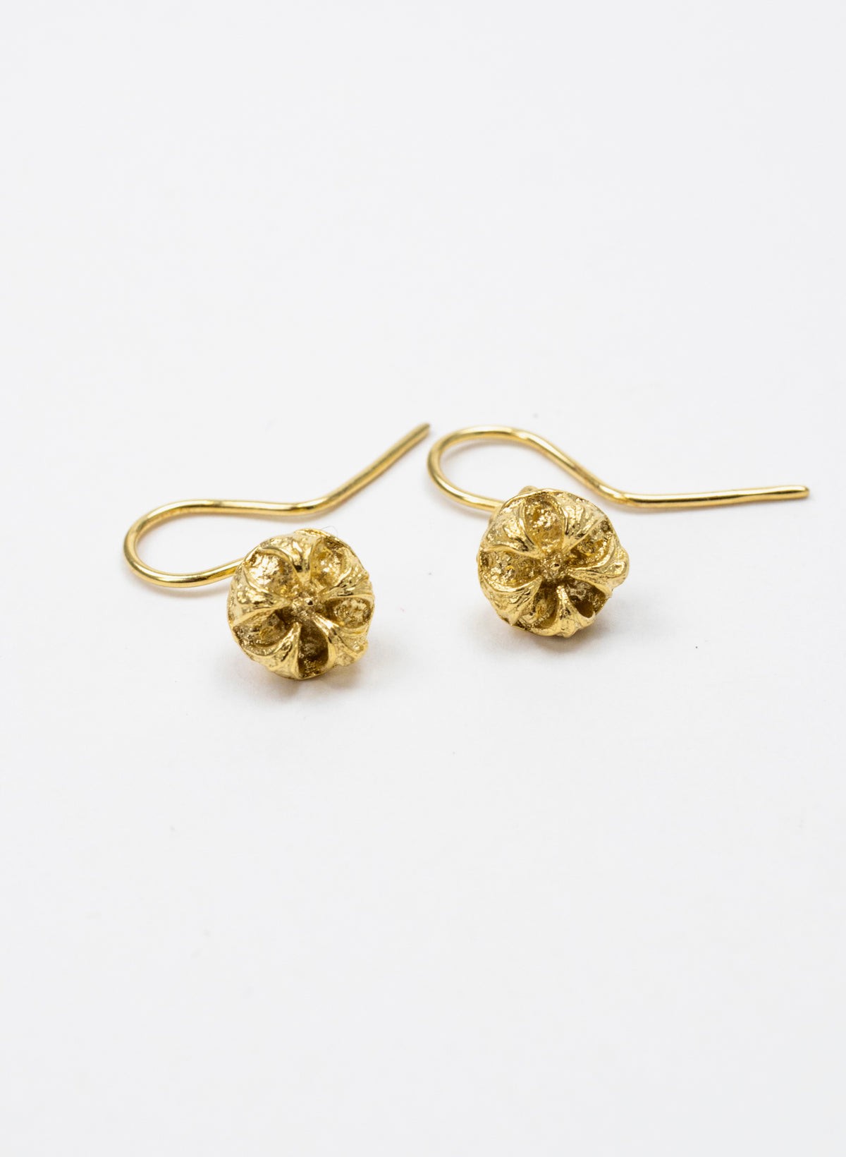 Manuka Hook Earrings - Gold