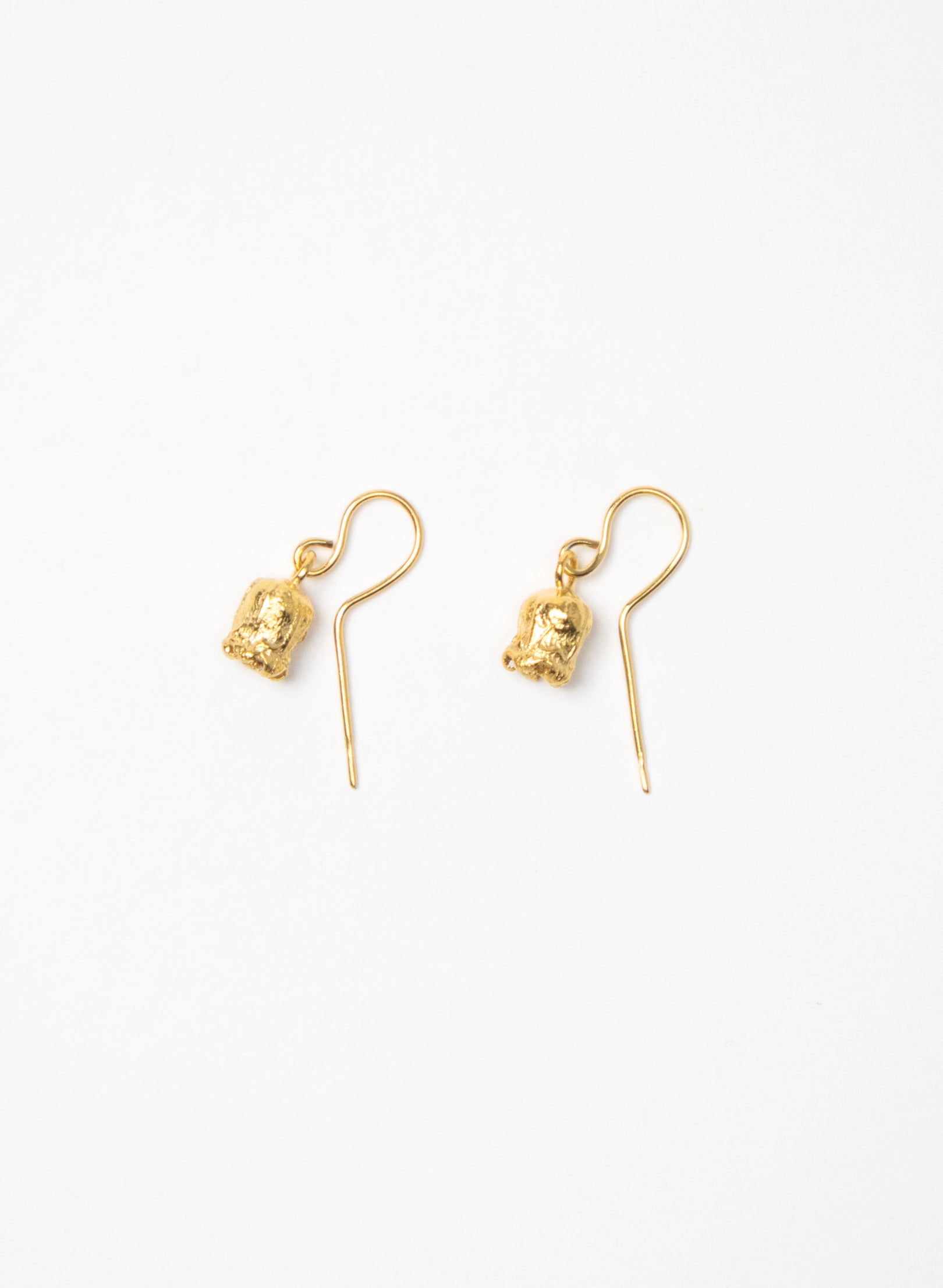 Rata Hook Earrings - Gold