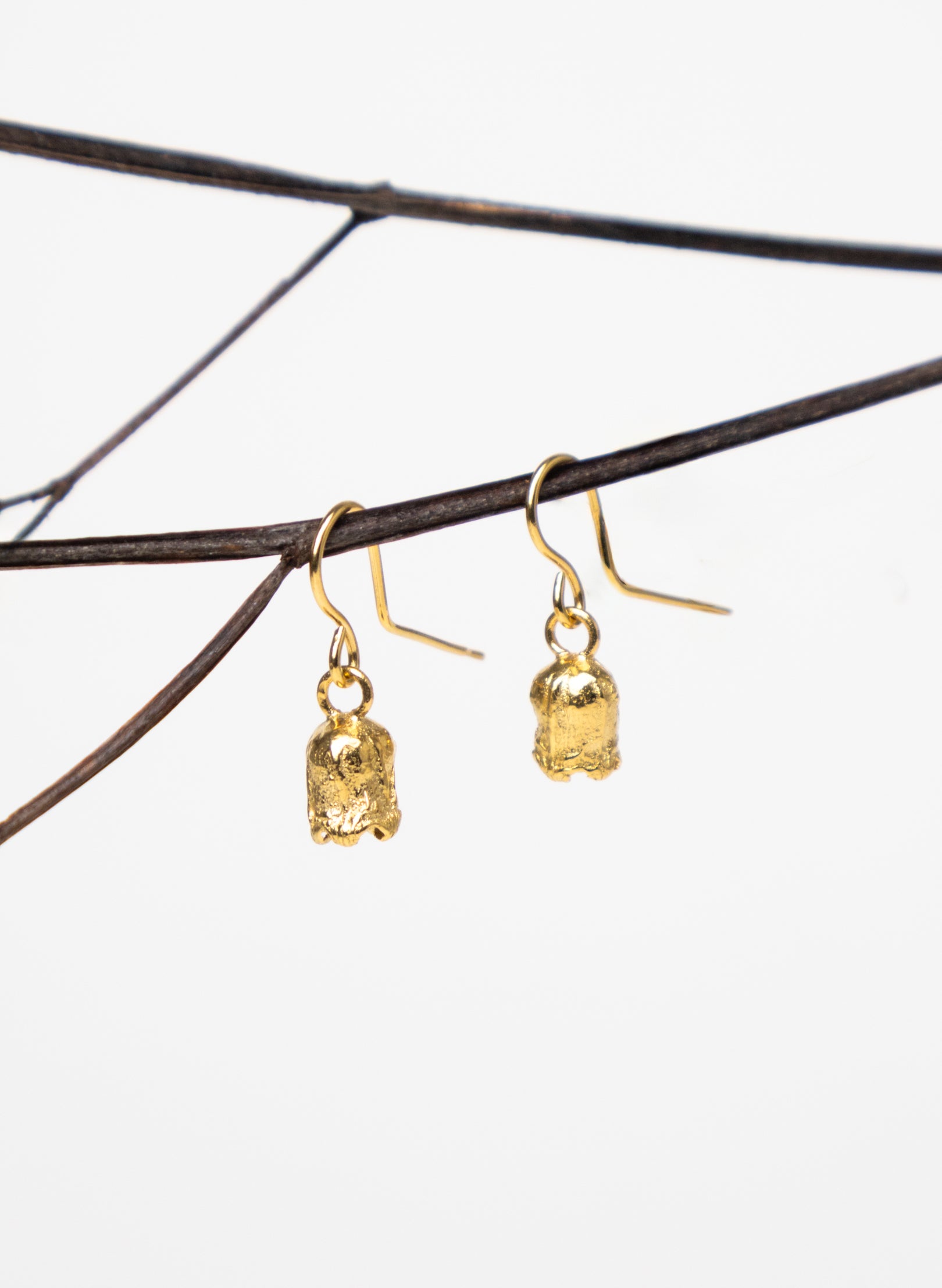 Rata Hook Earrings - Gold