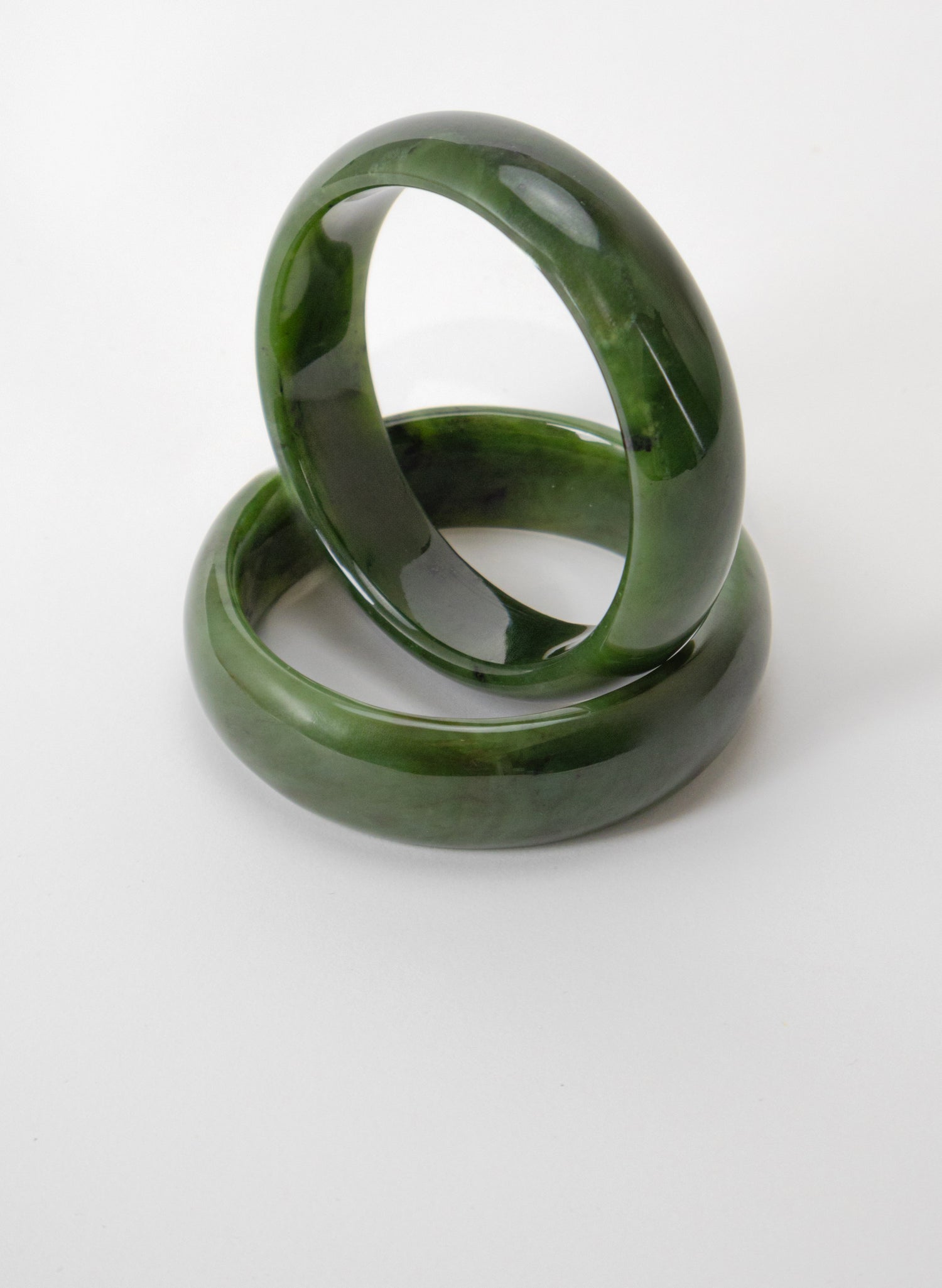 Pounamu Bangle - Gem Grade
