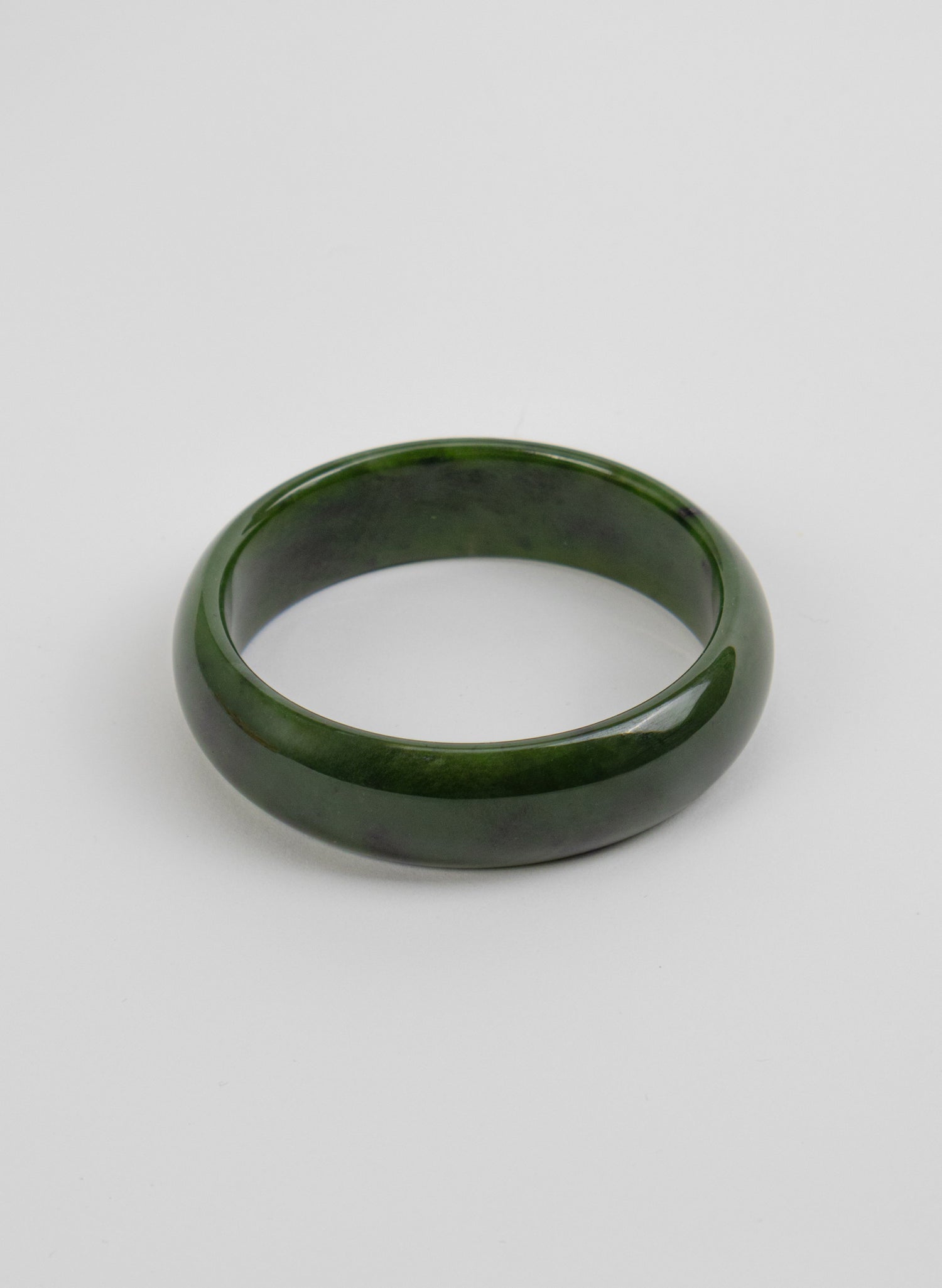 Pounamu Bangle - Gem Grade