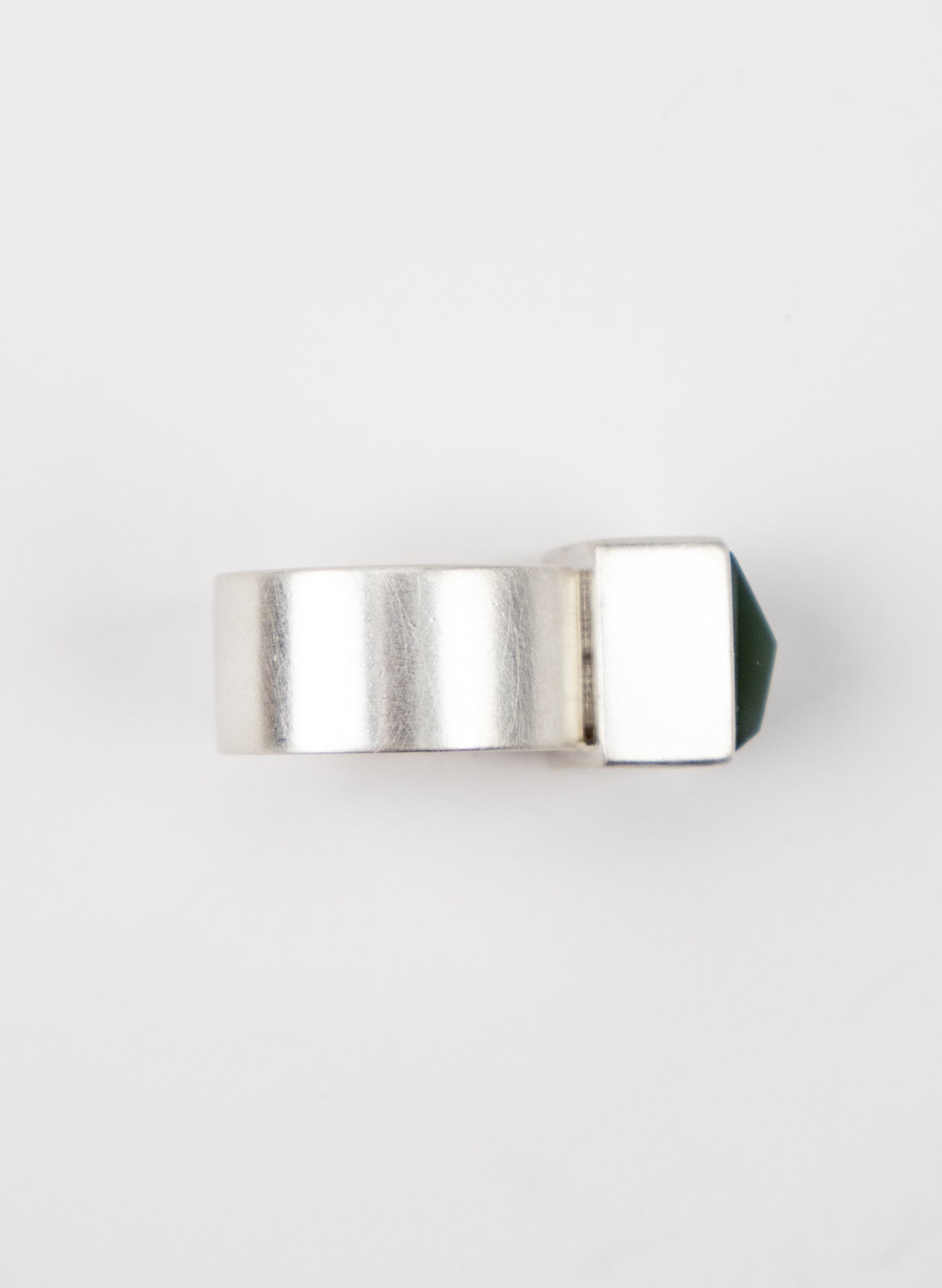 Siberia Nephrite Jade Ring