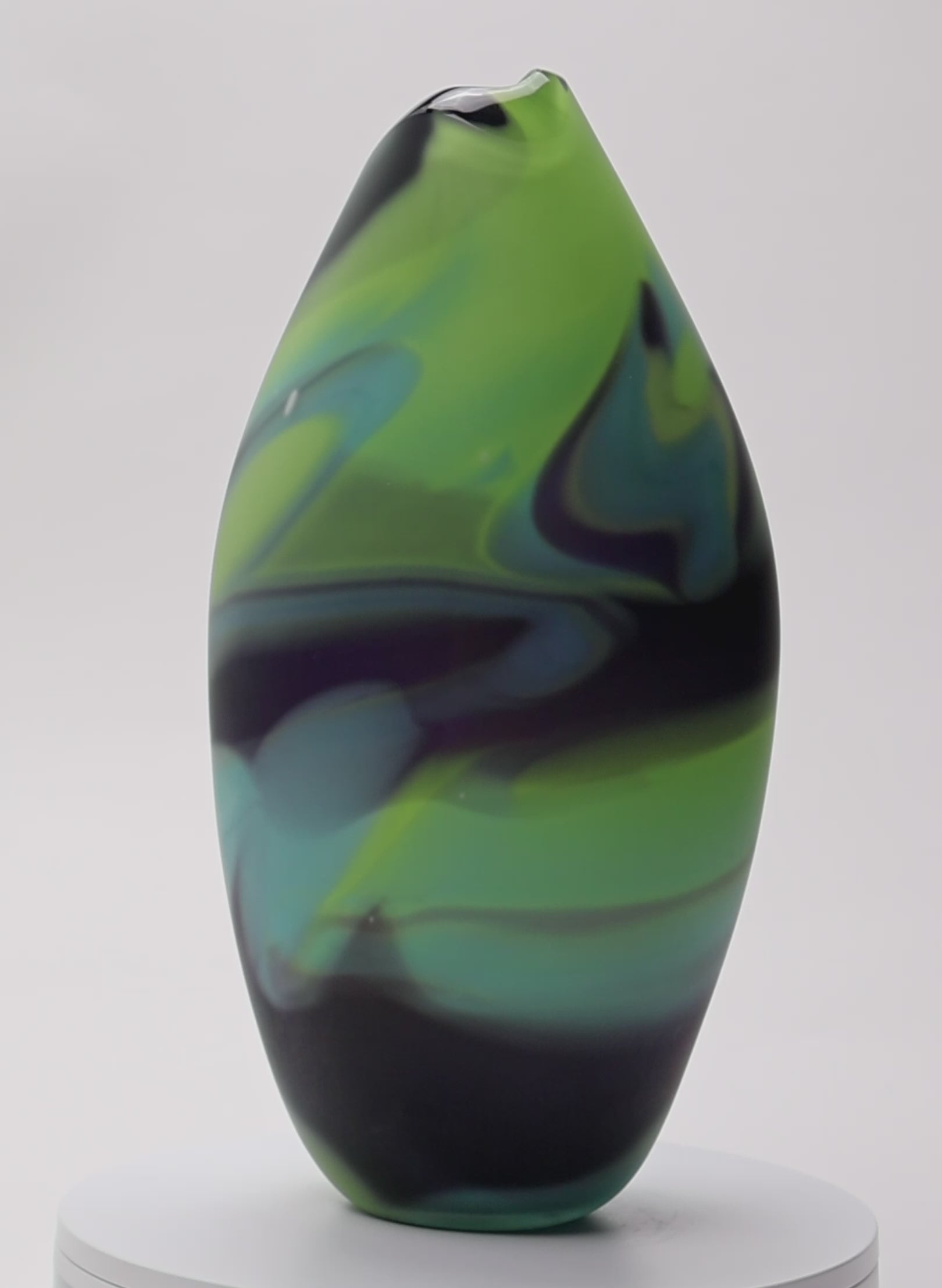 Urban Eyes Glass Vase