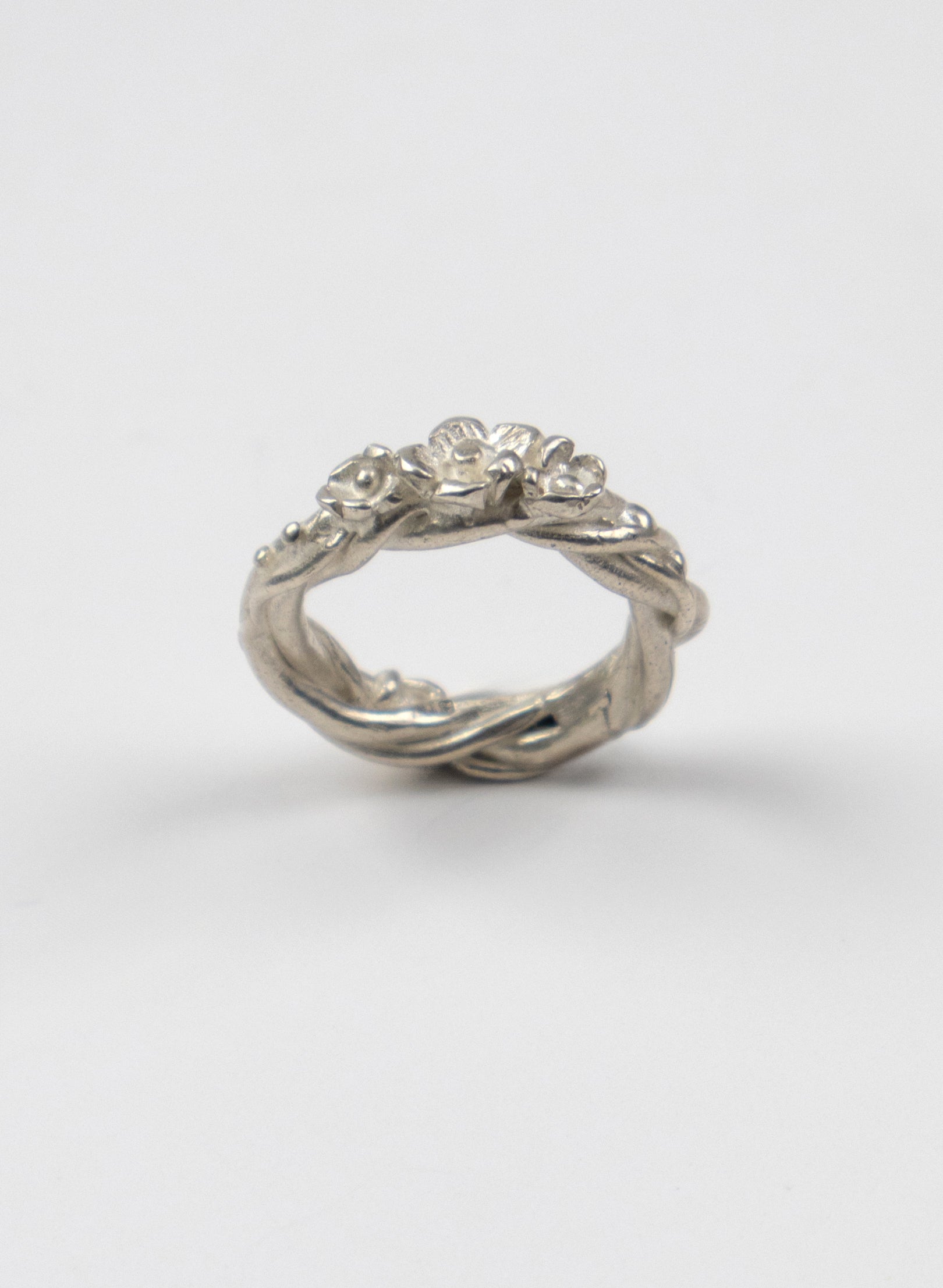 Twisted Vines Flower Ring